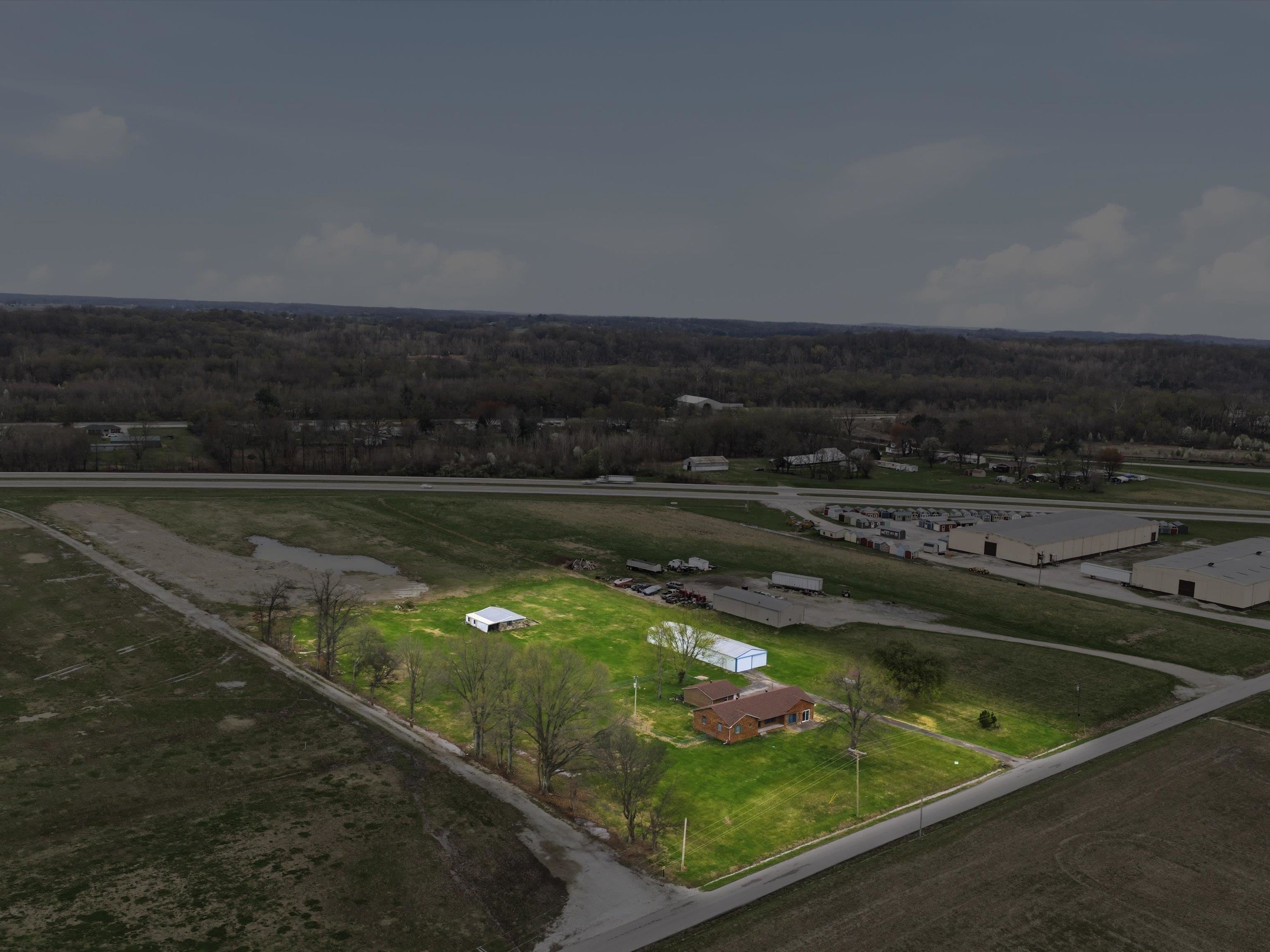 7750 Iceland Rd, Maceo, Kentucky 42355, 3 Bedrooms Bedrooms, ,2 BathroomsBathrooms,Single Family Residence,For Sale,Iceland Rd,94359