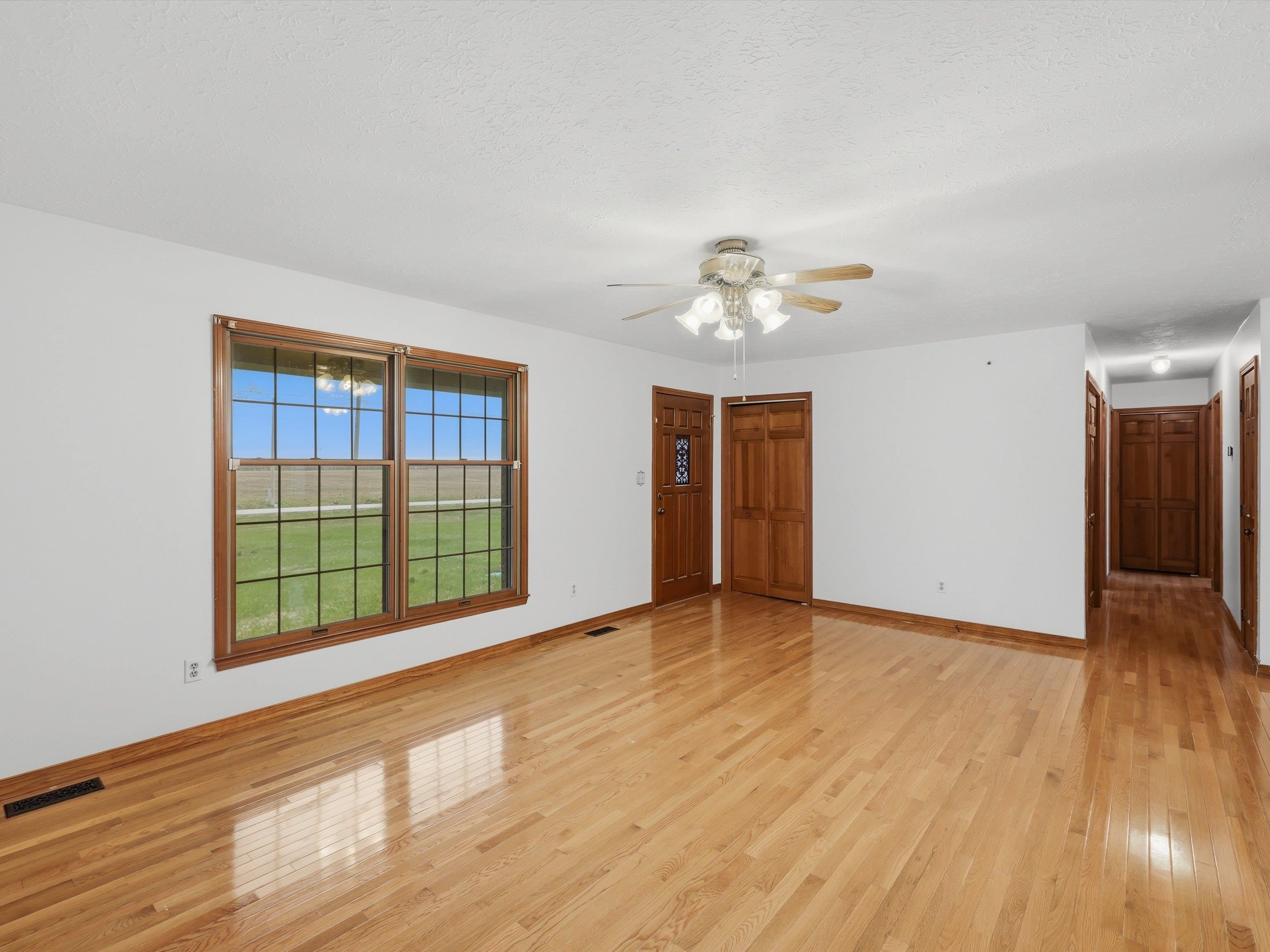 7750 Iceland Rd, Maceo, Kentucky 42355, 3 Bedrooms Bedrooms, ,2 BathroomsBathrooms,Single Family Residence,For Sale,Iceland Rd,94359