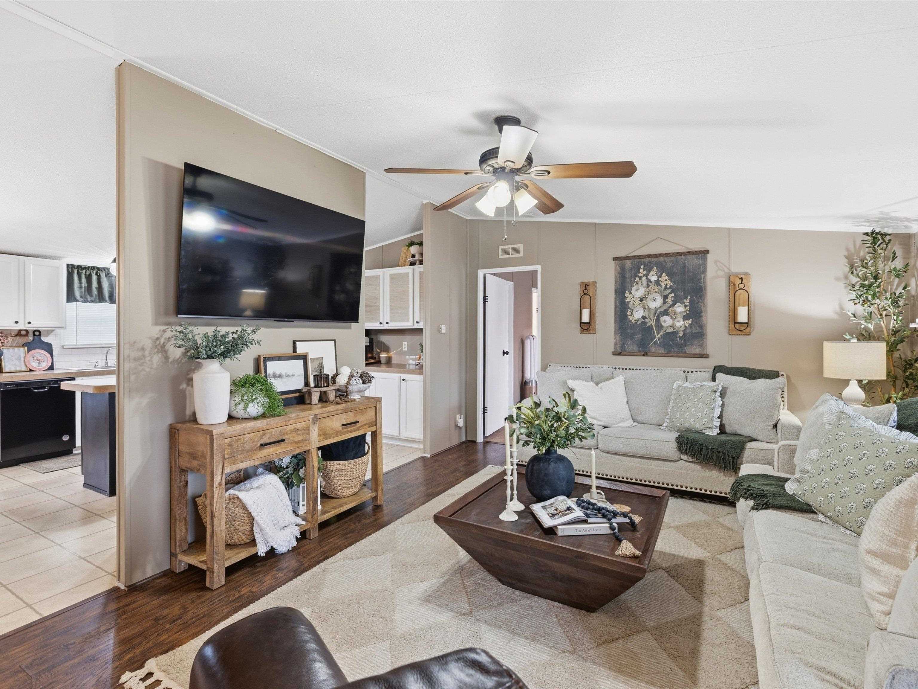 4009 Creekside Court, Owensboro, Kentucky 42301, 3 Bedrooms Bedrooms, ,2 BathroomsBathrooms,Single Family Residence,For Sale,Creekside Court,94360