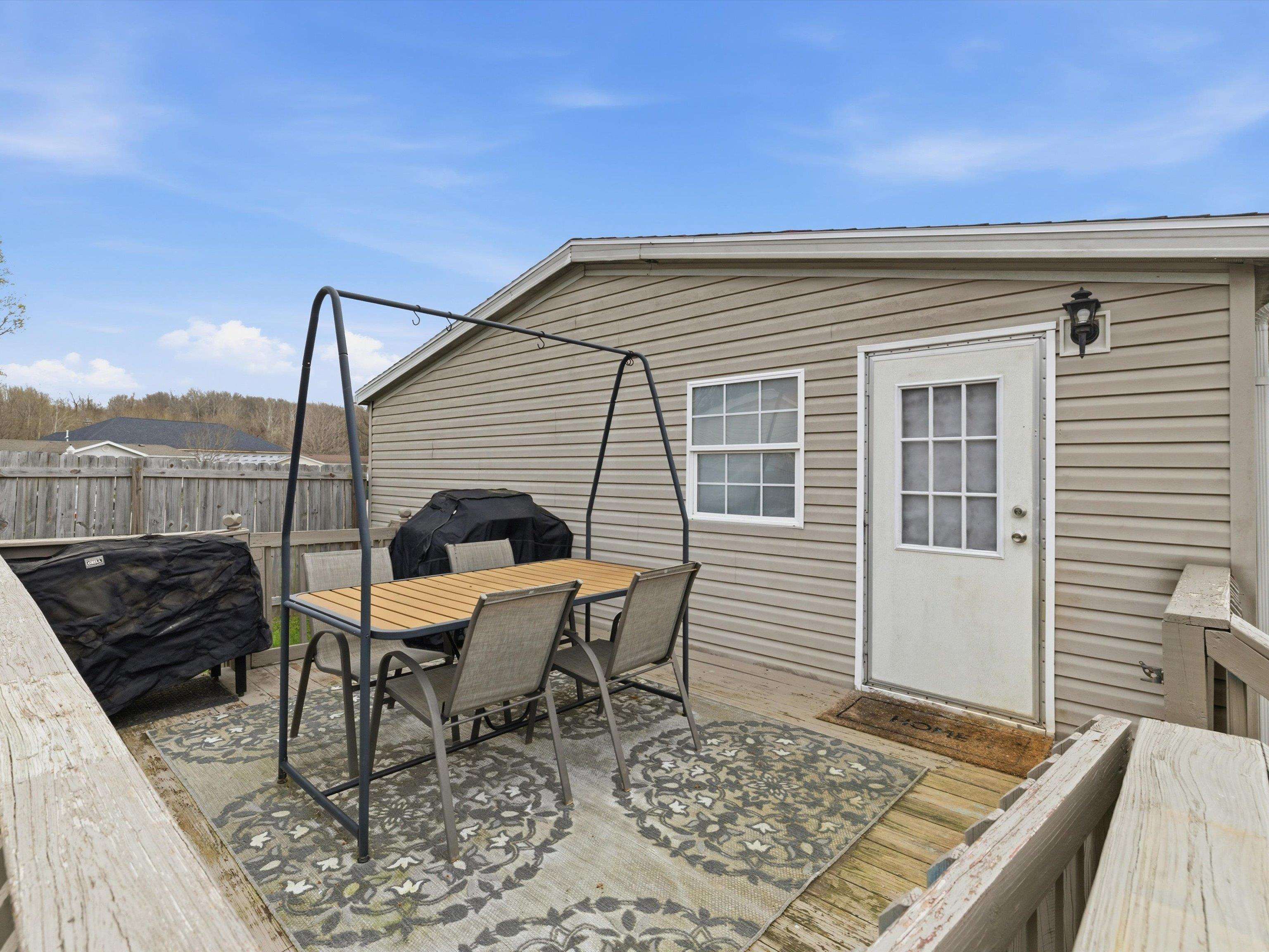 4009 Creekside Court, Owensboro, Kentucky 42301, 3 Bedrooms Bedrooms, ,2 BathroomsBathrooms,Single Family Residence,For Sale,Creekside Court,94360