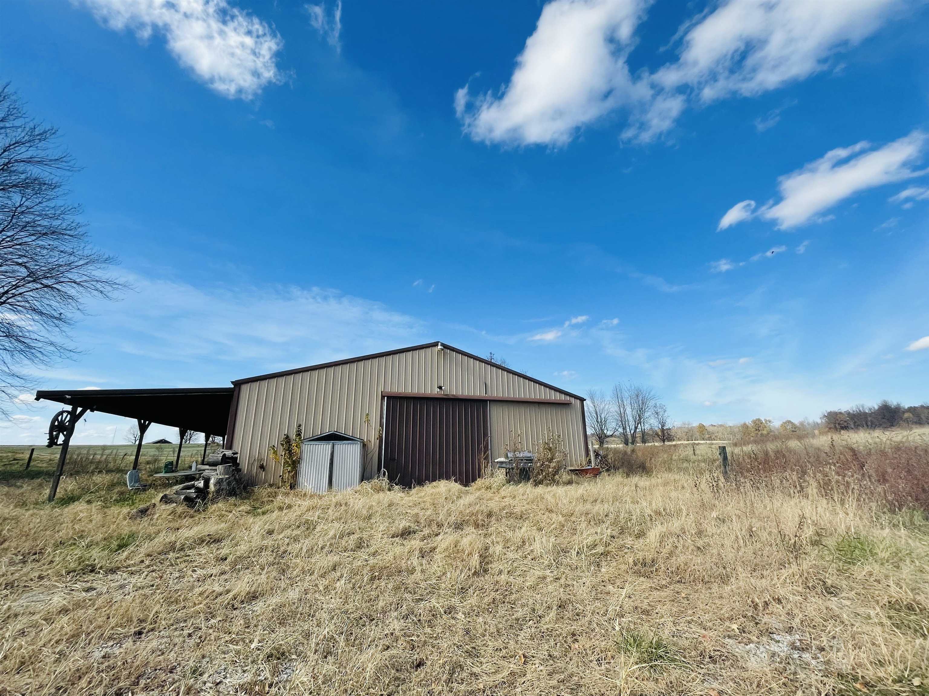 5682 hwy 140, Calhoun, Kentucky 42327, 3 Bedrooms Bedrooms, ,2 BathroomsBathrooms,Single Family Residence,For Sale,hwy 140,94361