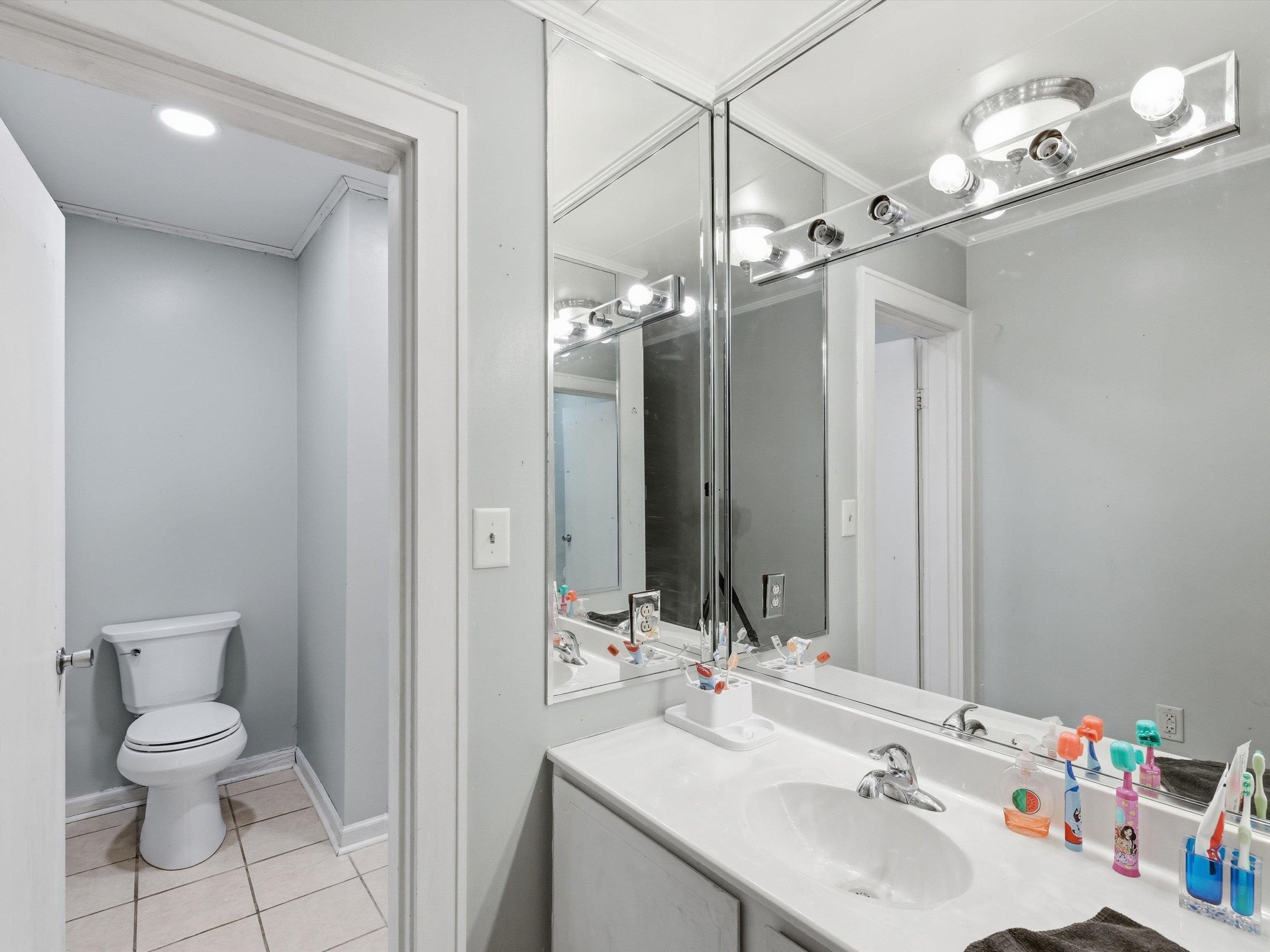 1316 15 th Street, Owensboro, Kentucky 42301, 5 Bedrooms Bedrooms, ,1 BathroomBathrooms,Single Family Residence,For Sale,15 th Street,94363