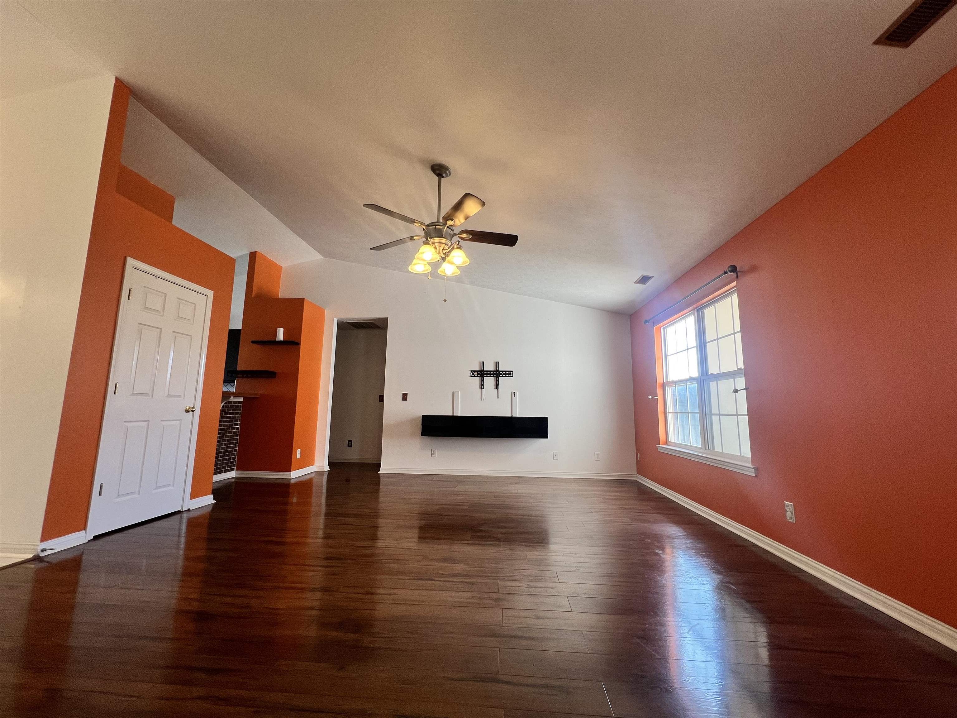 3624 Legacy Run, Owensboro, Kentucky 42301, 3 Bedrooms Bedrooms, ,2 BathroomsBathrooms,Single Family Residence,For Sale,Legacy Run,94368