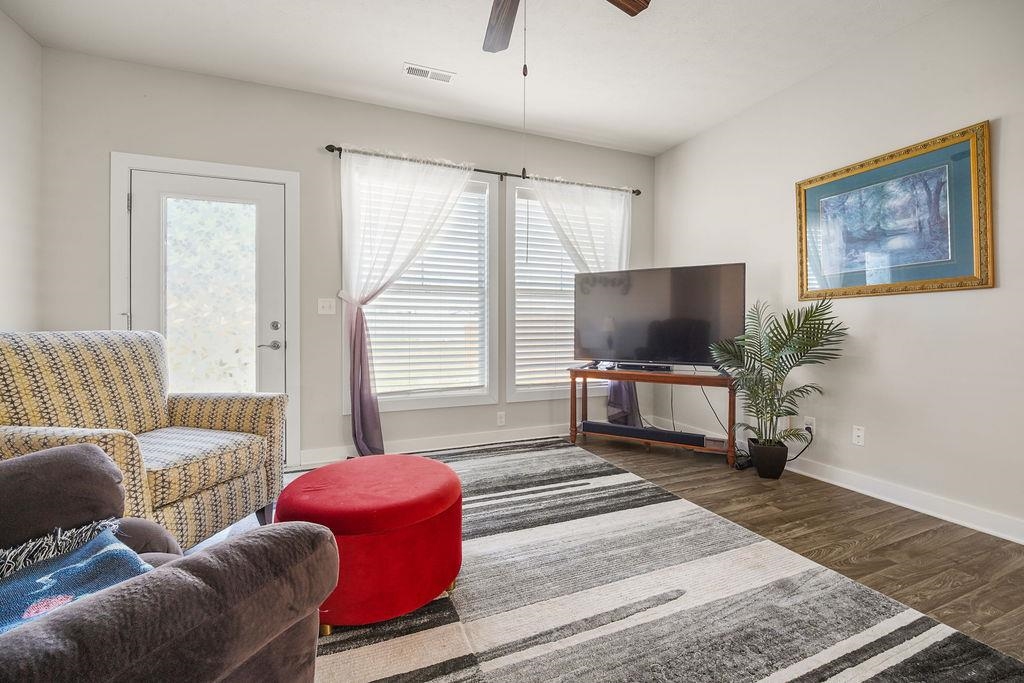 4721 Whistle Rock Ct, Owensboro, Kentucky 42301, 3 Bedrooms Bedrooms, ,2 BathroomsBathrooms,Single Family Residence,For Sale,Whistle Rock Ct,94369