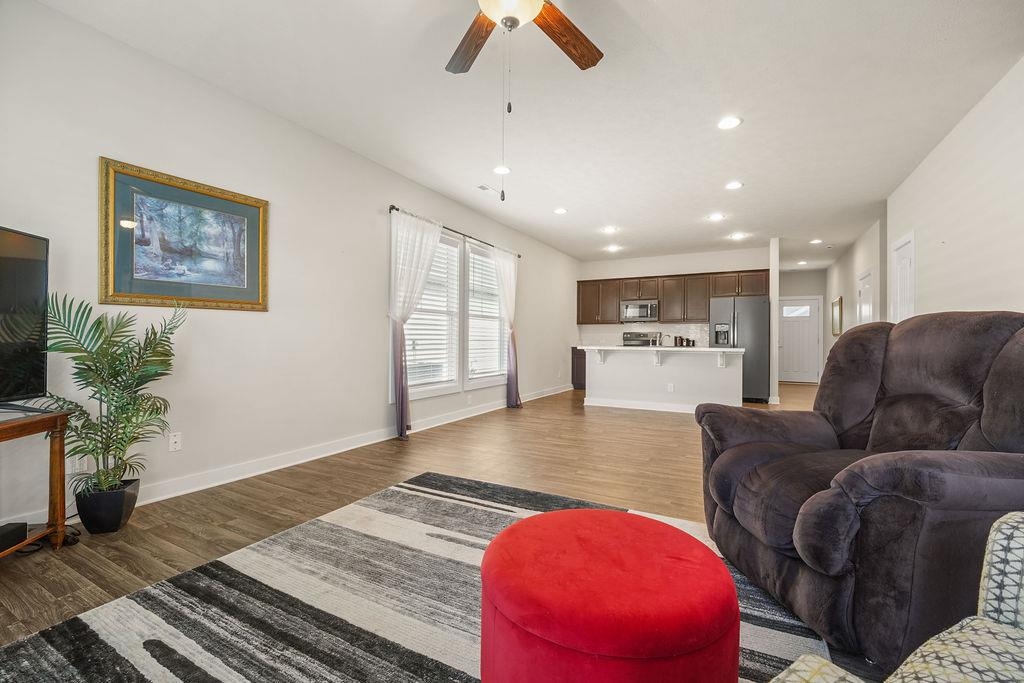 4721 Whistle Rock Ct, Owensboro, Kentucky 42301, 3 Bedrooms Bedrooms, ,2 BathroomsBathrooms,Single Family Residence,For Sale,Whistle Rock Ct,94369