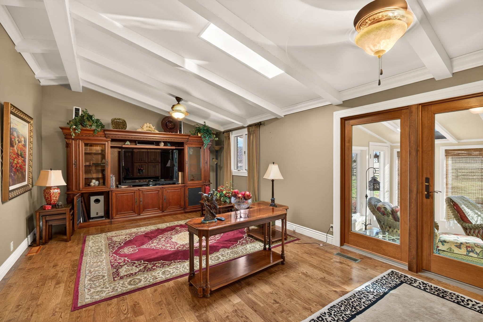 11344 Canneyville Road, Morgantown, Kentucky 42261, 5 Bedrooms Bedrooms, ,3 BathroomsBathrooms,Single Family Residence,For Sale,Canneyville Road,94370