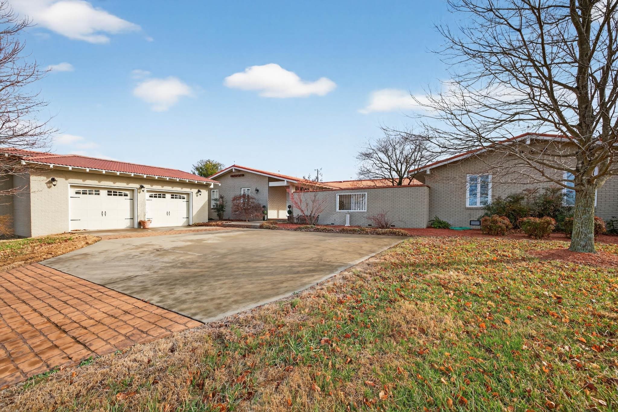 11344 Canneyville Road, Morgantown, Kentucky 42261, 5 Bedrooms Bedrooms, ,3 BathroomsBathrooms,Single Family Residence,For Sale,Canneyville Road,94370