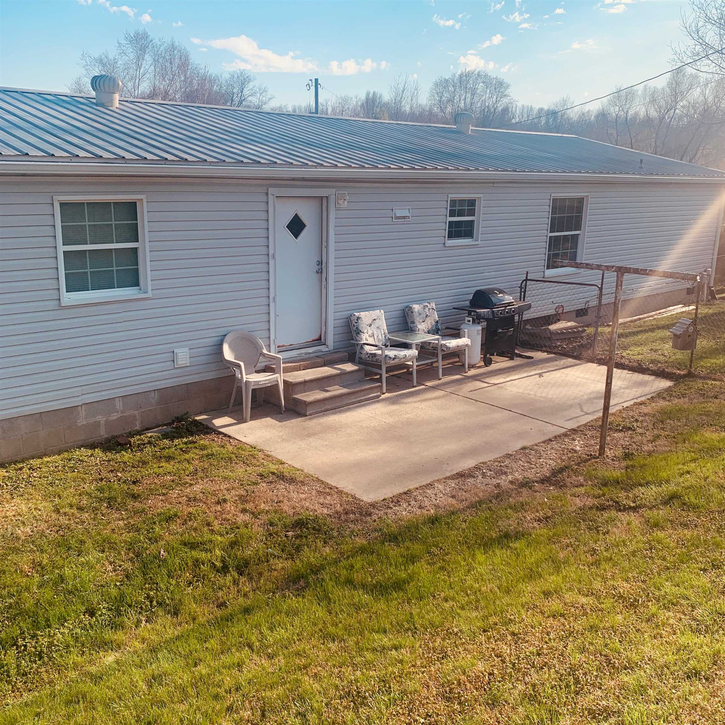 6063 KY-1389, Owensboro, Kentucky 42303, 3 Bedrooms Bedrooms, ,2 BathroomsBathrooms,Manufactured On Land,For Sale,KY-1389,94374