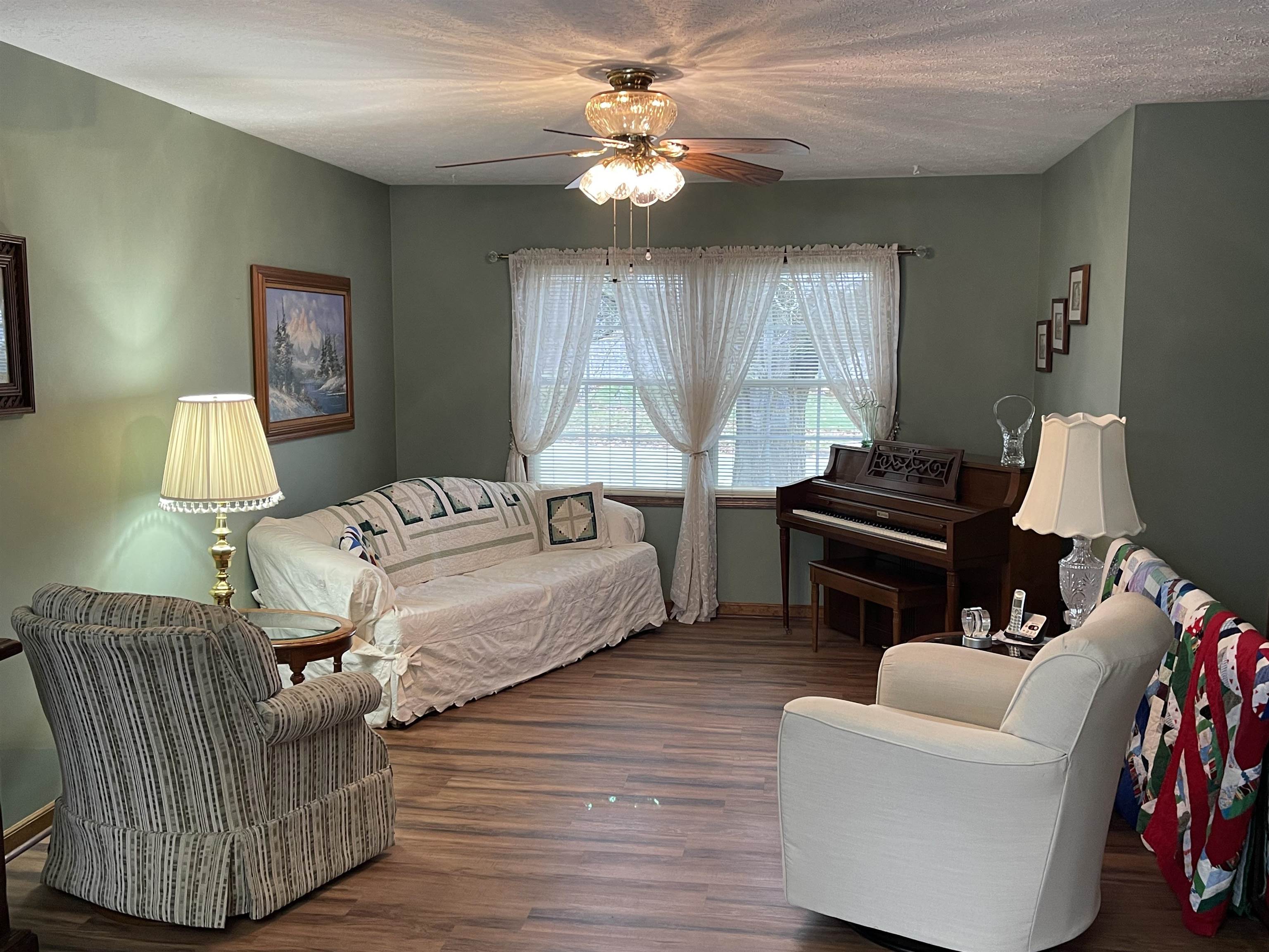 6217 Sullivan Loop, Owensboro, Kentucky 42303, 3 Bedrooms Bedrooms, ,2 BathroomsBathrooms,Single Family Residence,For Sale,Sullivan Loop,94375