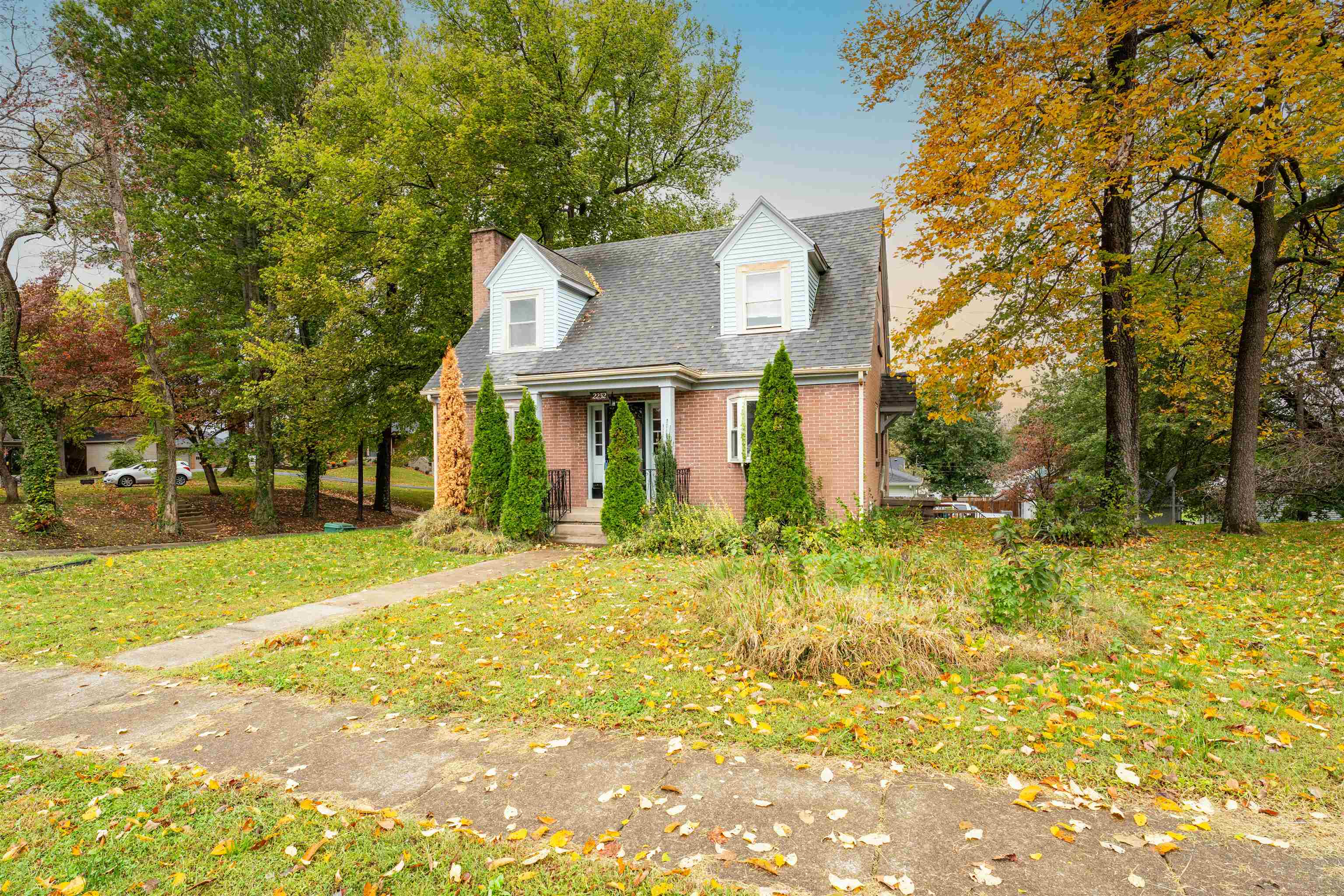 2232 McConnell Avenue, Owensboro, Kentucky 42303, 4 Bedrooms Bedrooms, ,1 BathroomBathrooms,Single Family Residence,For Sale,McConnell Avenue,94376