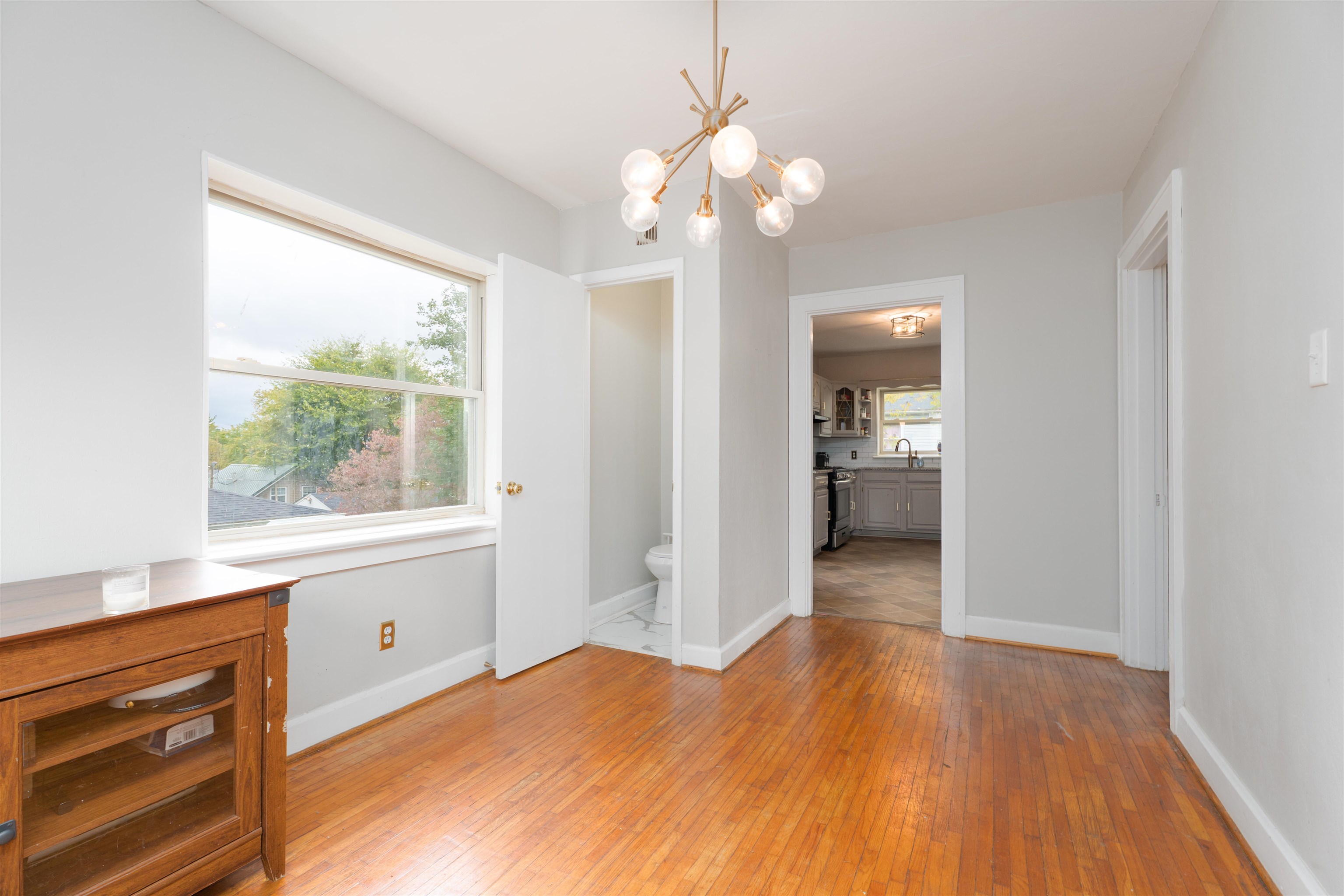 2232 McConnell Avenue, Owensboro, Kentucky 42303, 4 Bedrooms Bedrooms, ,1 BathroomBathrooms,Single Family Residence,For Sale,McConnell Avenue,94376