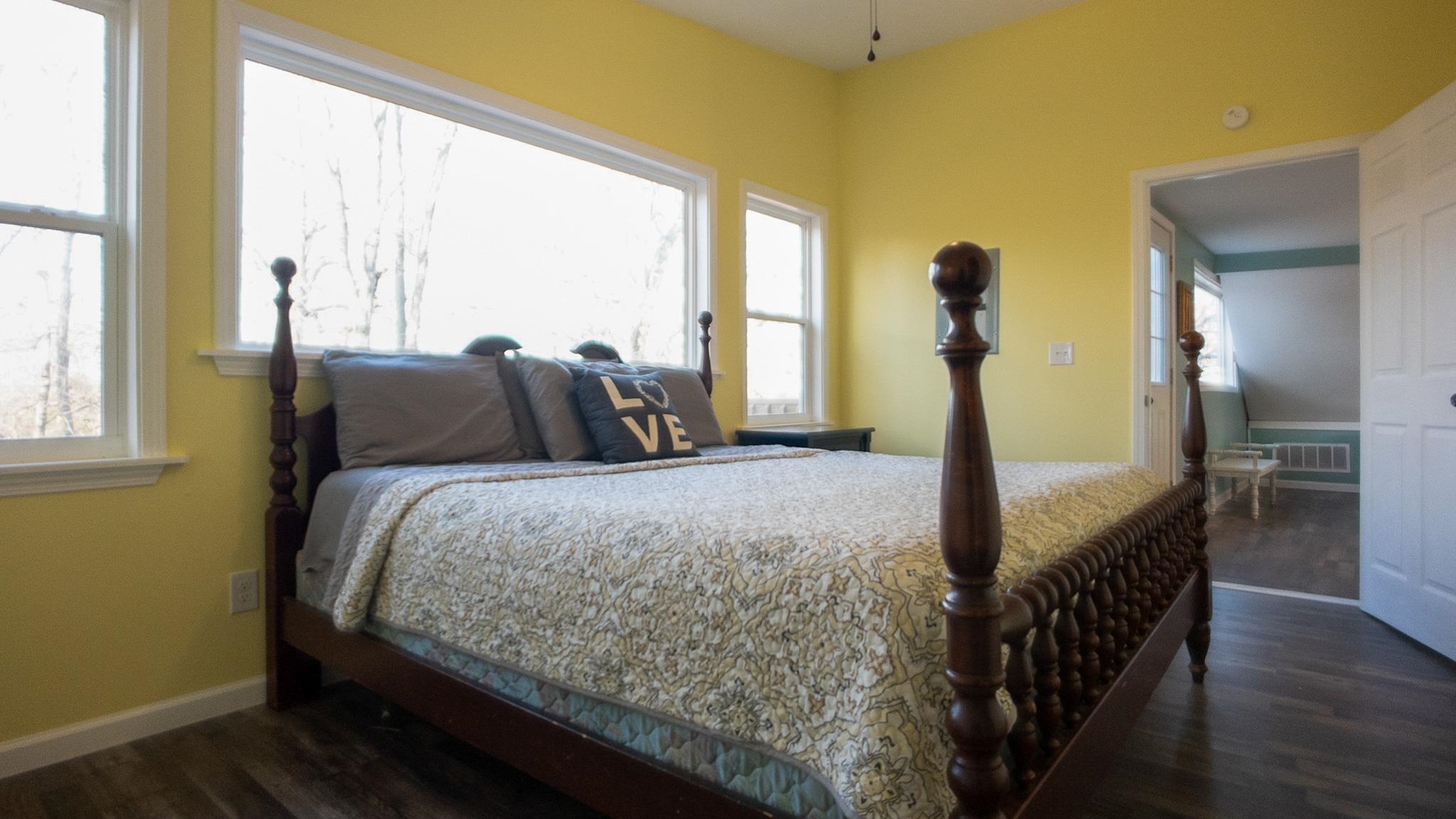 247 Shawnee Circle, Falls of Rough, Kentucky 40119, 3 Bedrooms Bedrooms, ,2 BathroomsBathrooms,Single Family Residence,For Sale,Shawnee Circle,94377