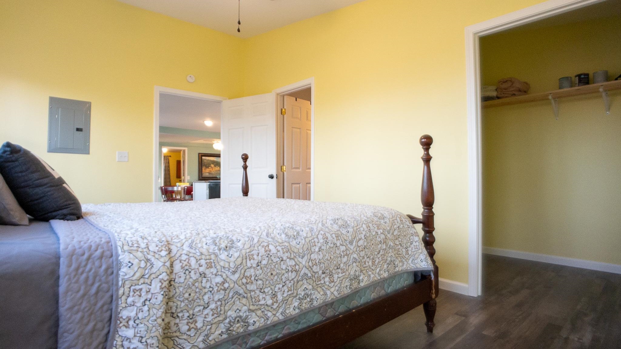 247 Shawnee Circle, Falls of Rough, Kentucky 40119, 3 Bedrooms Bedrooms, ,2 BathroomsBathrooms,Single Family Residence,For Sale,Shawnee Circle,94377