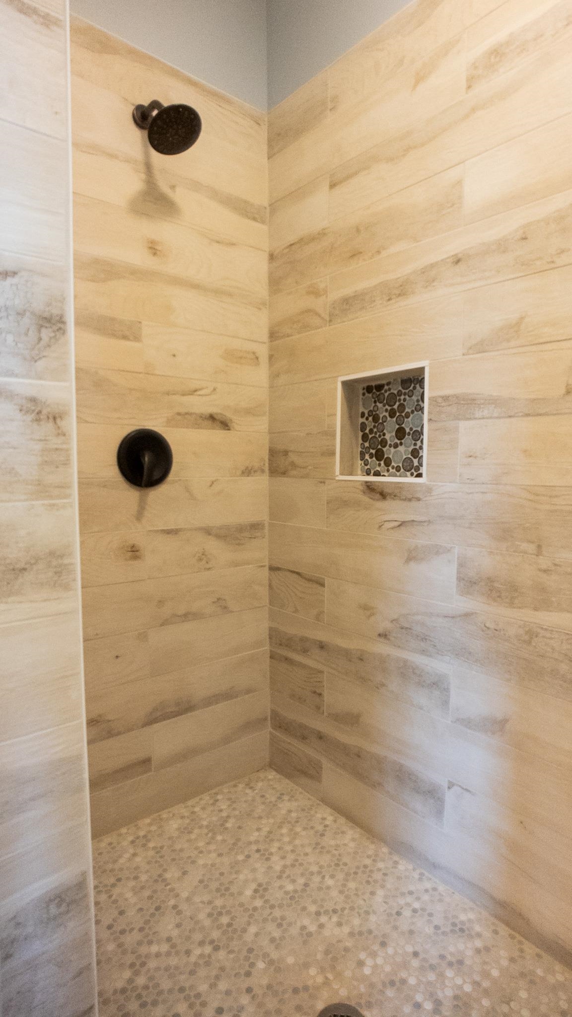 247 Shawnee Circle, Falls of Rough, Kentucky 40119, 3 Bedrooms Bedrooms, ,2 BathroomsBathrooms,Single Family Residence,For Sale,Shawnee Circle,94377