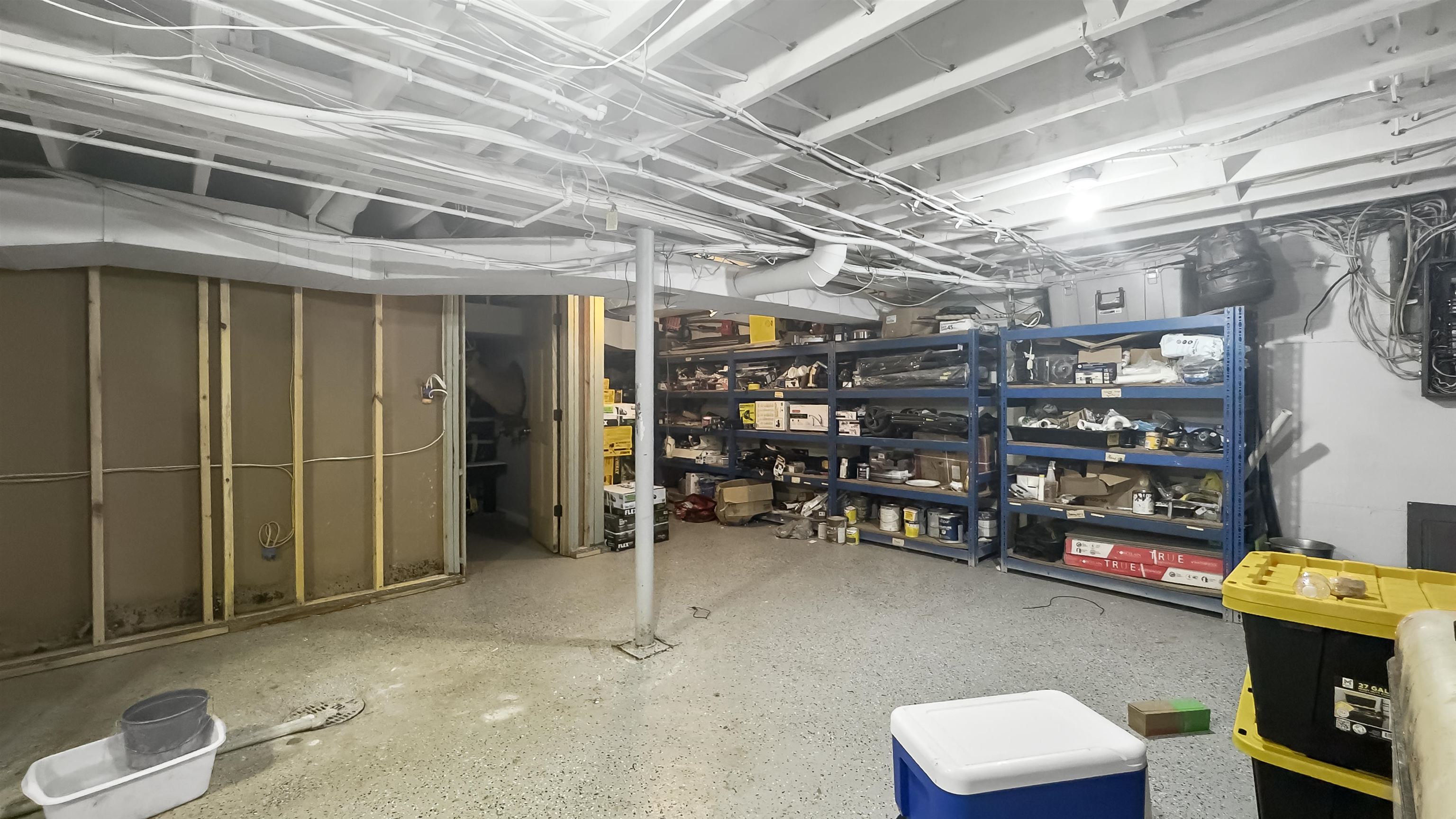 320 Harmony Ln, Henderson, Kentucky 42420, 6 Bedrooms Bedrooms, ,2 BathroomsBathrooms,Single Family Residence,For Sale,Harmony Ln,94379