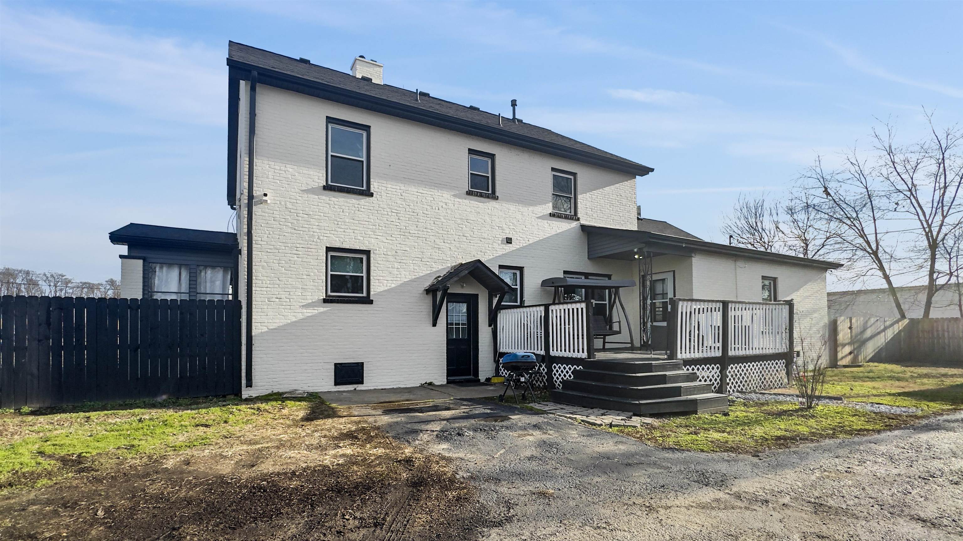 320 Harmony Ln, Henderson, Kentucky 42420, 6 Bedrooms Bedrooms, ,2 BathroomsBathrooms,Single Family Residence,For Sale,Harmony Ln,94379