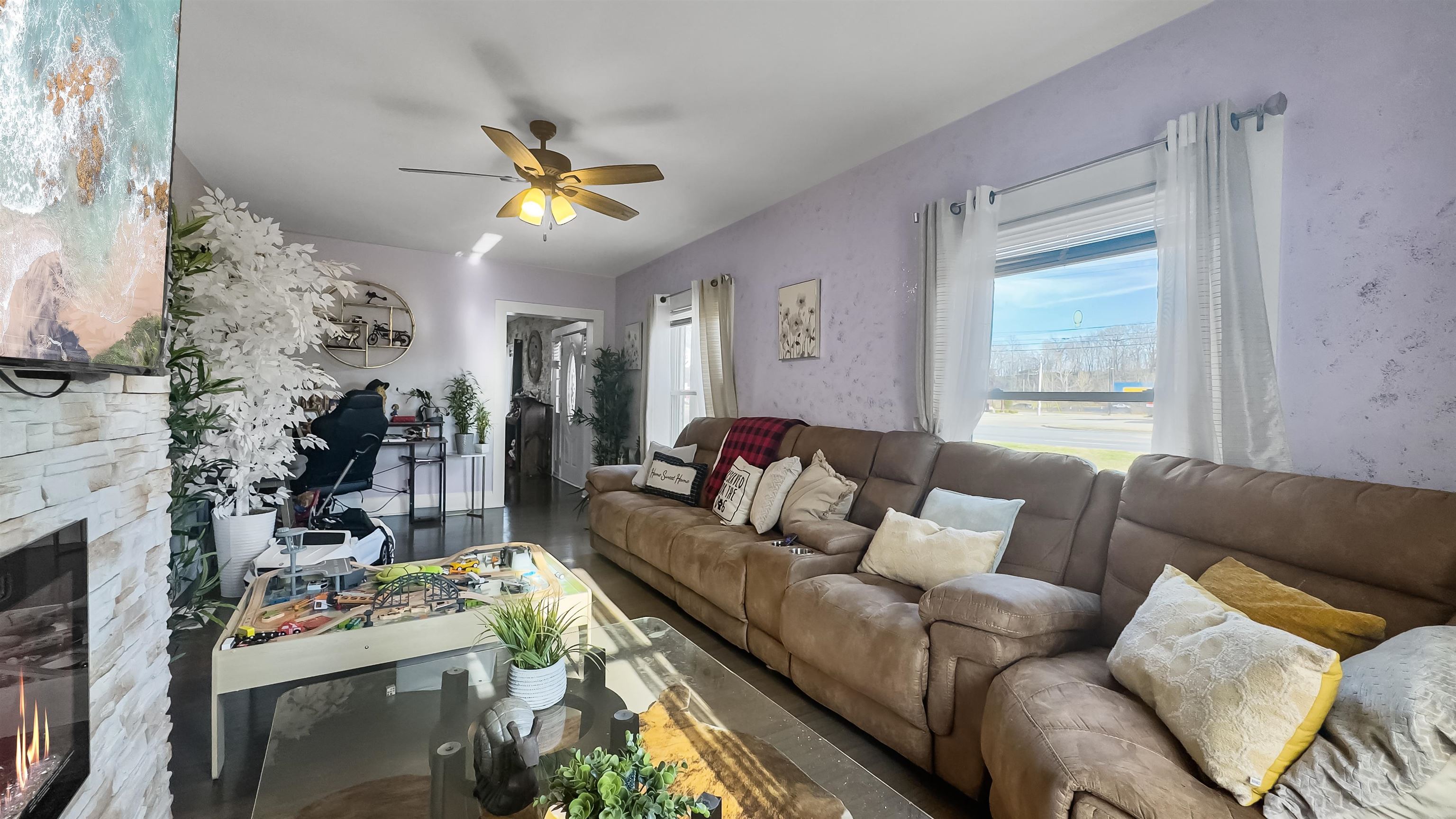 320 Harmony Ln, Henderson, Kentucky 42420, 6 Bedrooms Bedrooms, ,2 BathroomsBathrooms,Single Family Residence,For Sale,Harmony Ln,94379