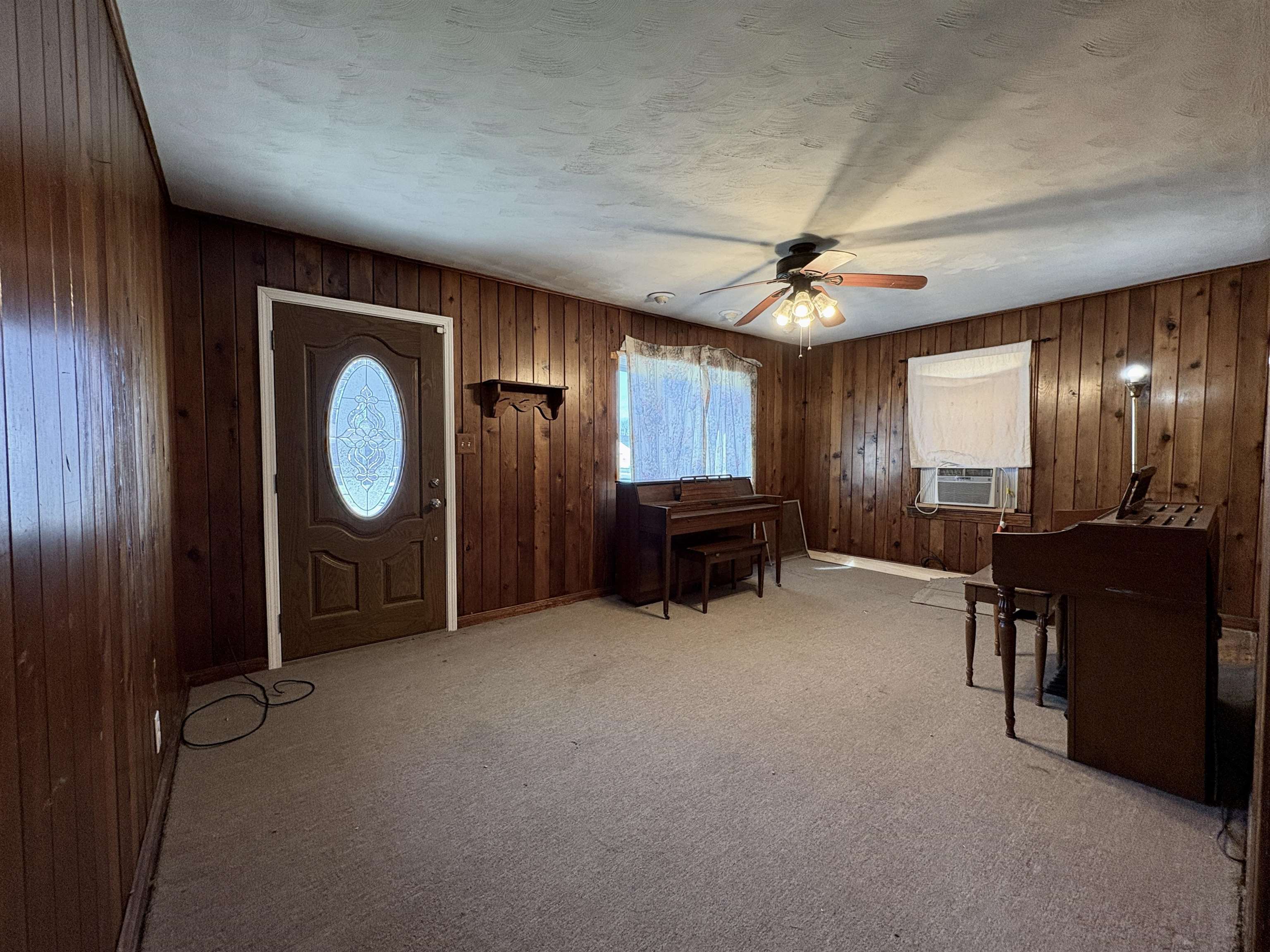 3403 St Ann St, Owensboro, Kentucky 42303, 2 Bedrooms Bedrooms, ,1 BathroomBathrooms,Single Family Residence,For Sale,St Ann St,94380