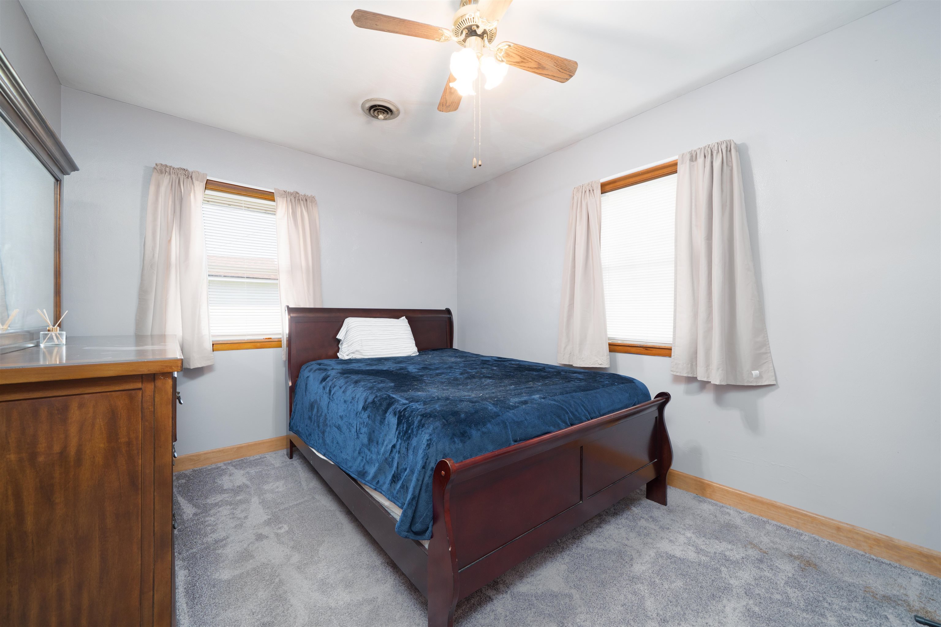 261 Abbie Avenue, Owensboro, Kentucky 42303, 3 Bedrooms Bedrooms, ,1 BathroomBathrooms,Single Family Residence,For Sale,Abbie Avenue,94383