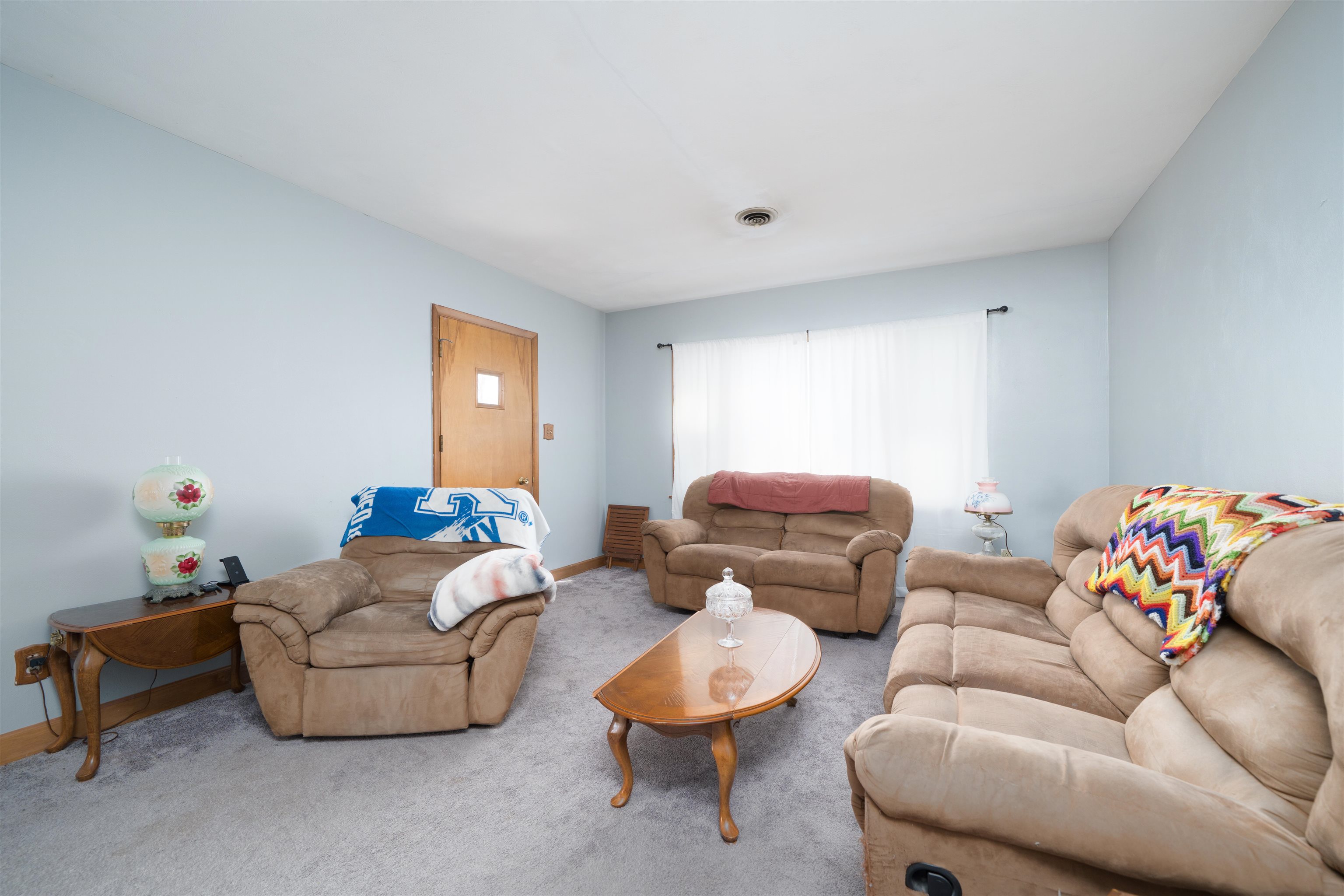 261 Abbie Avenue, Owensboro, Kentucky 42303, 3 Bedrooms Bedrooms, ,1 BathroomBathrooms,Single Family Residence,For Sale,Abbie Avenue,94383