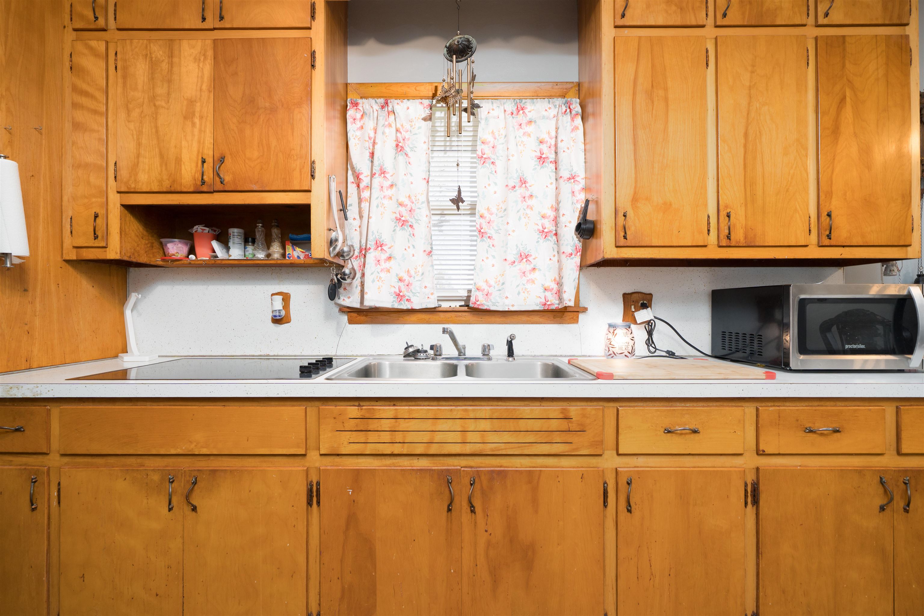 261 Abbie Avenue, Owensboro, Kentucky 42303, 3 Bedrooms Bedrooms, ,1 BathroomBathrooms,Single Family Residence,For Sale,Abbie Avenue,94383