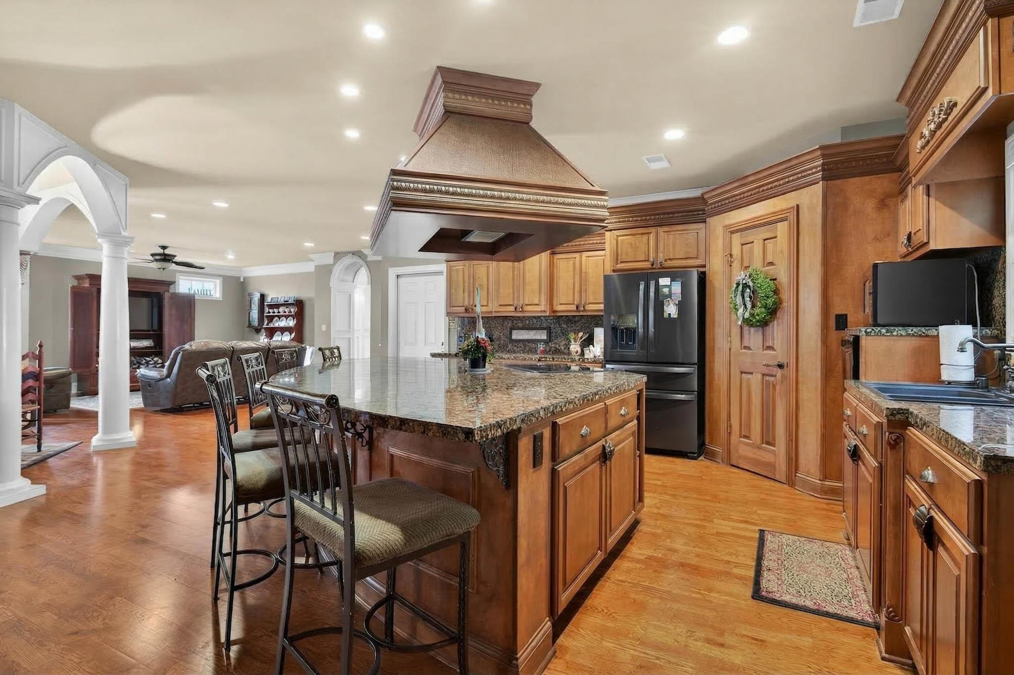 4701 Water Wheel Way, Owensboro, Kentucky 42303-2394, 4 Bedrooms Bedrooms, ,3 BathroomsBathrooms,Single Family Residence,For Sale,Water Wheel Way,94387