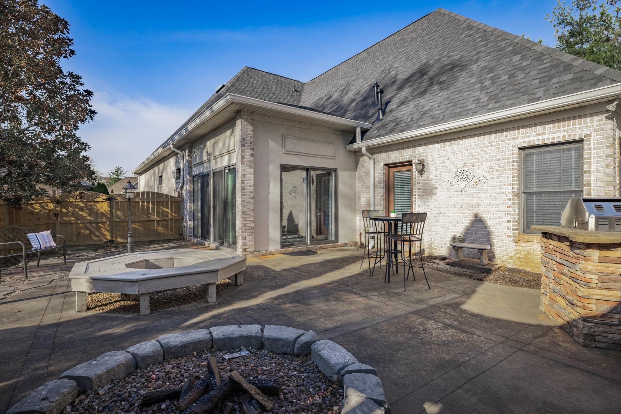 4701 Water Wheel Way, Owensboro, Kentucky 42303-2394, 4 Bedrooms Bedrooms, ,3 BathroomsBathrooms,Single Family Residence,For Sale,Water Wheel Way,94387