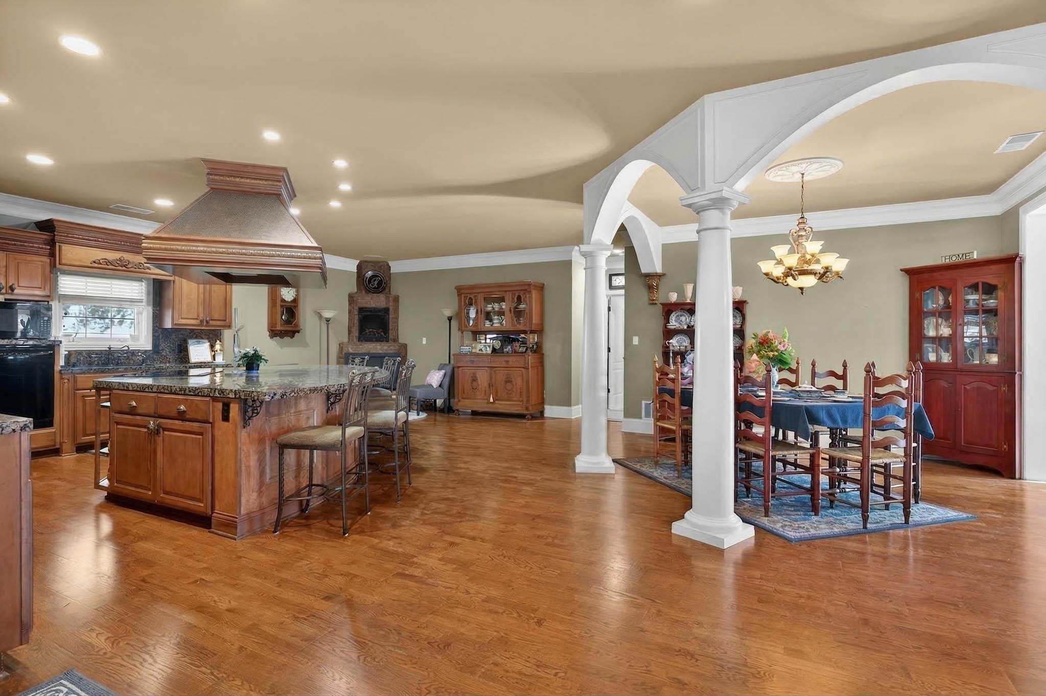 4701 Water Wheel Way, Owensboro, Kentucky 42303-2394, 4 Bedrooms Bedrooms, ,3 BathroomsBathrooms,Single Family Residence,For Sale,Water Wheel Way,94387