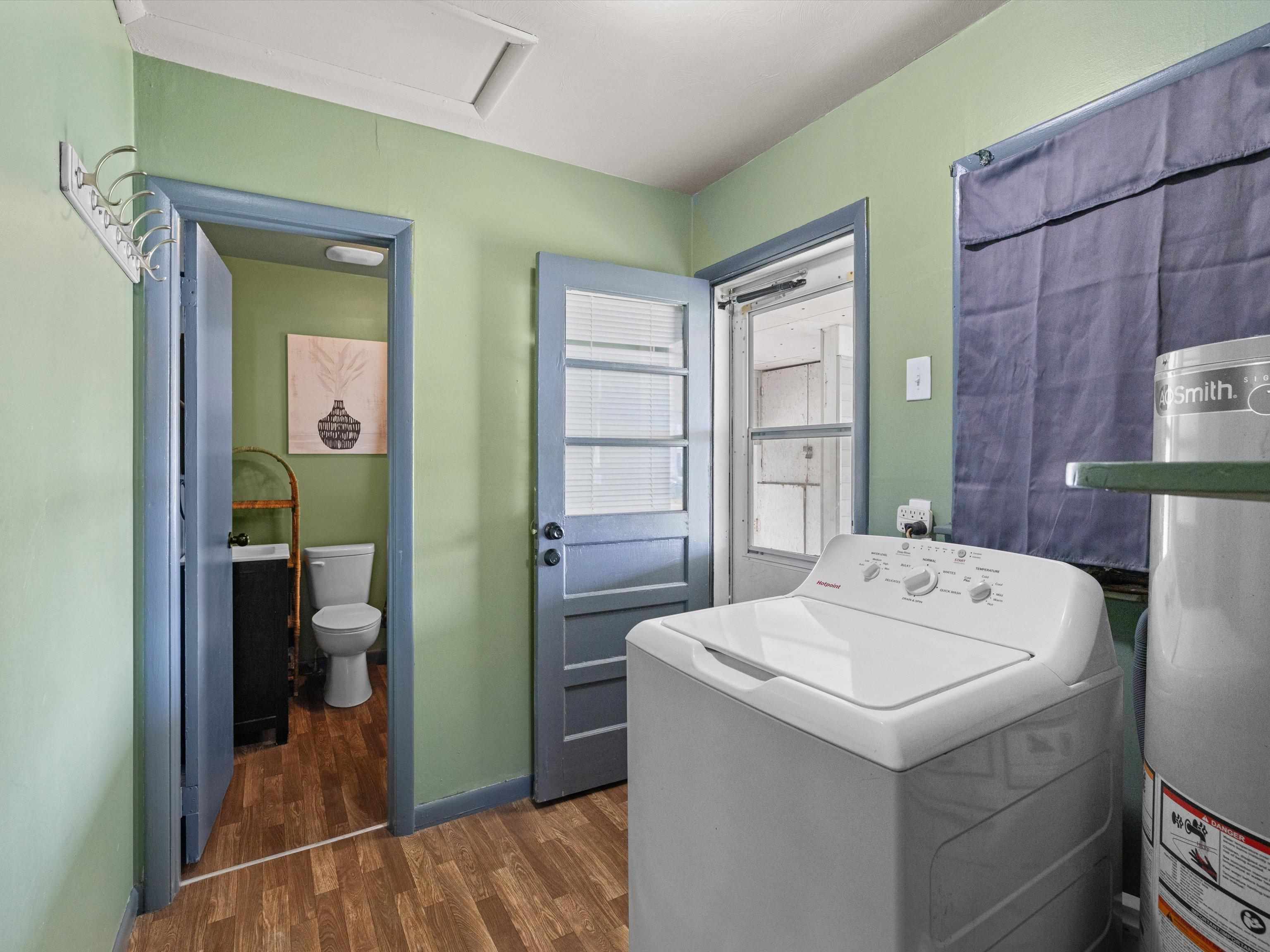 710 Madison St, Hartford, Kentucky 42347, 3 Bedrooms Bedrooms, ,2 BathroomsBathrooms,Single Family Residence,For Sale,Madison St,94388