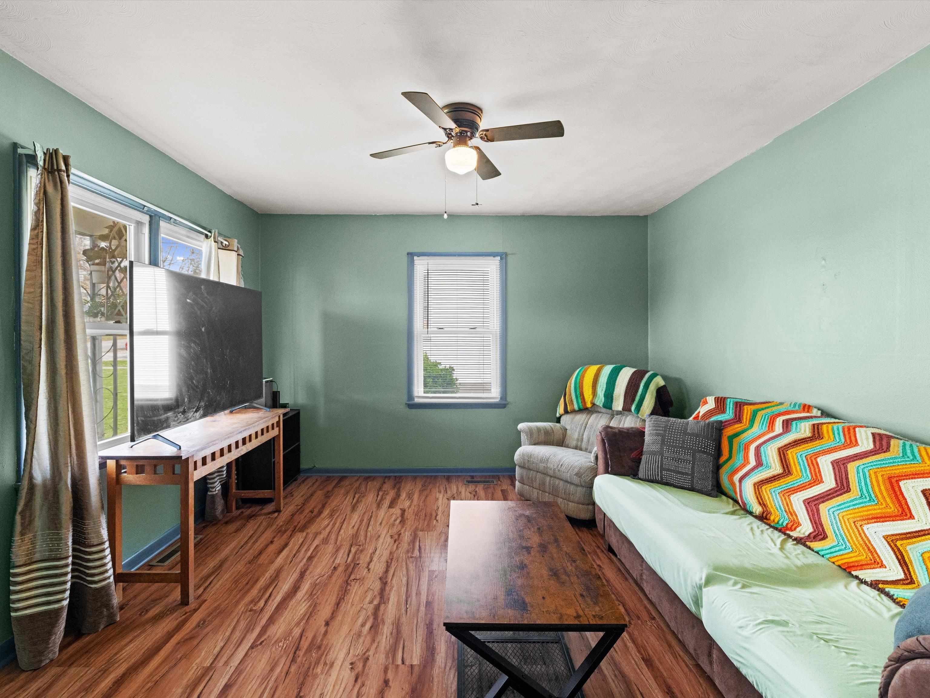 710 Madison St, Hartford, Kentucky 42347, 3 Bedrooms Bedrooms, ,2 BathroomsBathrooms,Single Family Residence,For Sale,Madison St,94388