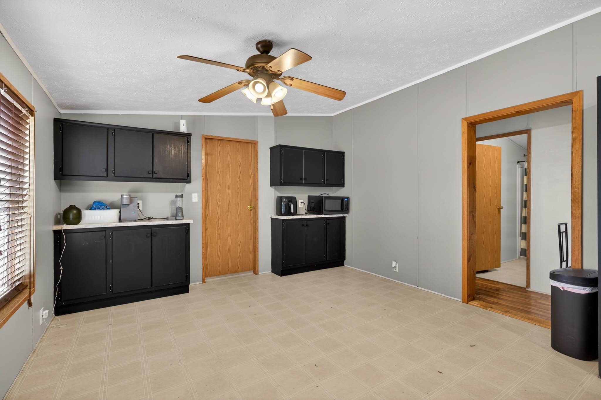 9783 Mccamish Rd, Whitesville, Kentucky 42378, 3 Bedrooms Bedrooms, ,2 BathroomsBathrooms,Manufactured Home,For Sale,Mccamish Rd,94392