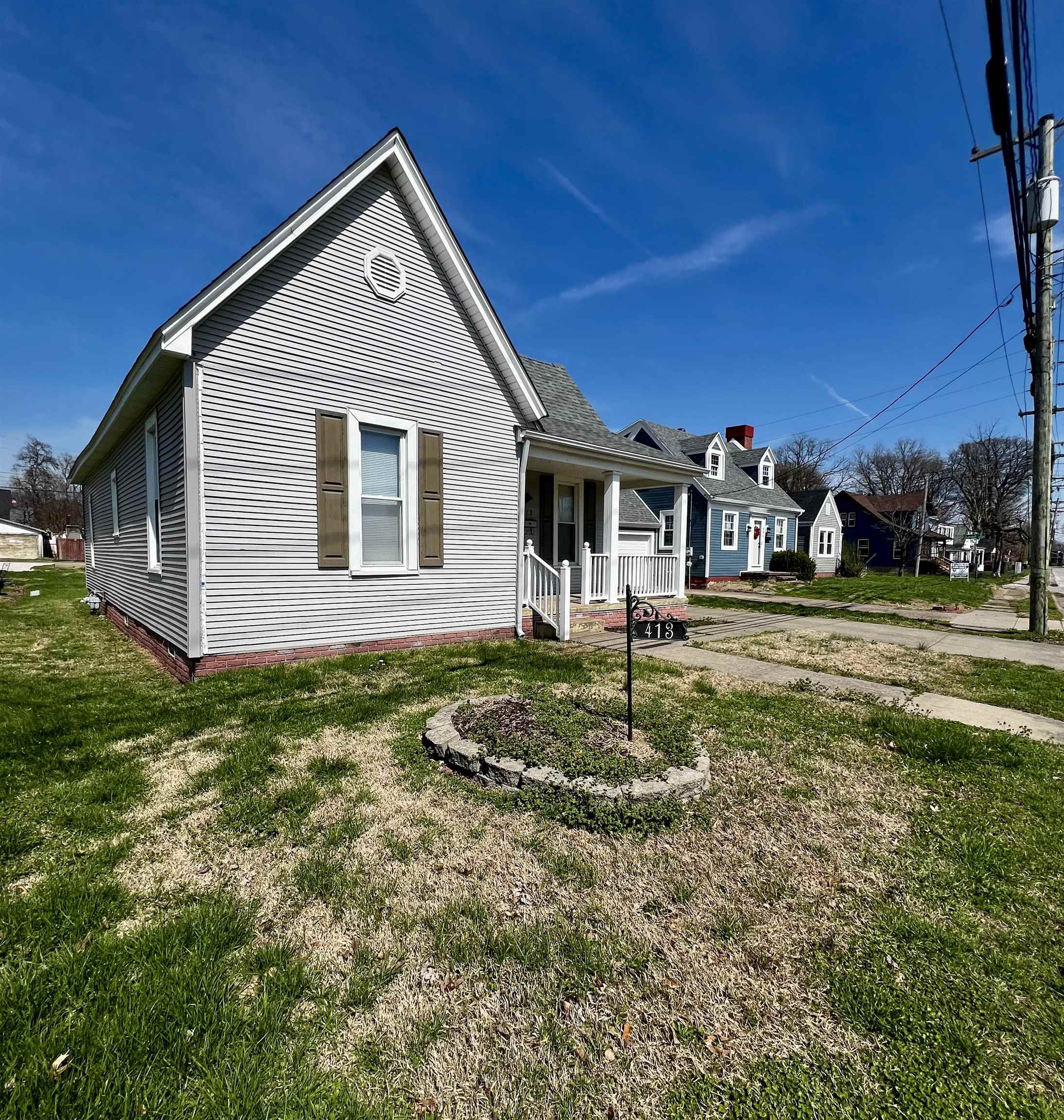 413 Booth Ave, Owensboro, Kentucky 42301, 2 Bedrooms Bedrooms, ,1 BathroomBathrooms,Single Family Residence,For Sale,Booth Ave,94393