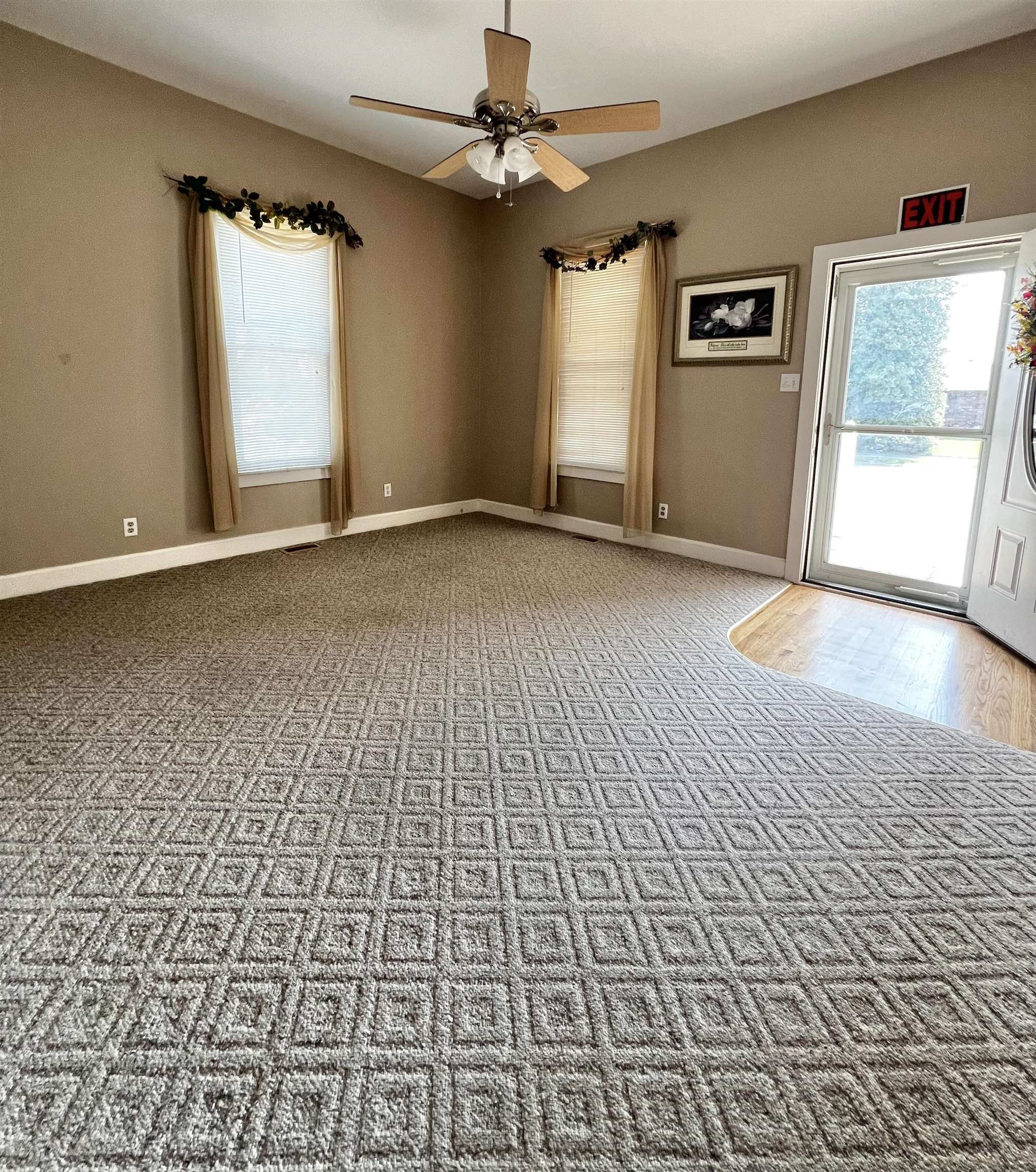 413 Booth Ave, Owensboro, Kentucky 42301, 2 Bedrooms Bedrooms, ,1 BathroomBathrooms,Single Family Residence,For Sale,Booth Ave,94393