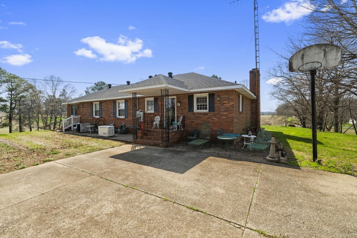 5427 Lee Rudy Road (Daviess County), Owensboro, Kentucky 42301, 4 Bedrooms Bedrooms, ,1 BathroomBathrooms,Single Family Residence,For Sale,Lee Rudy Road (Daviess County),94394