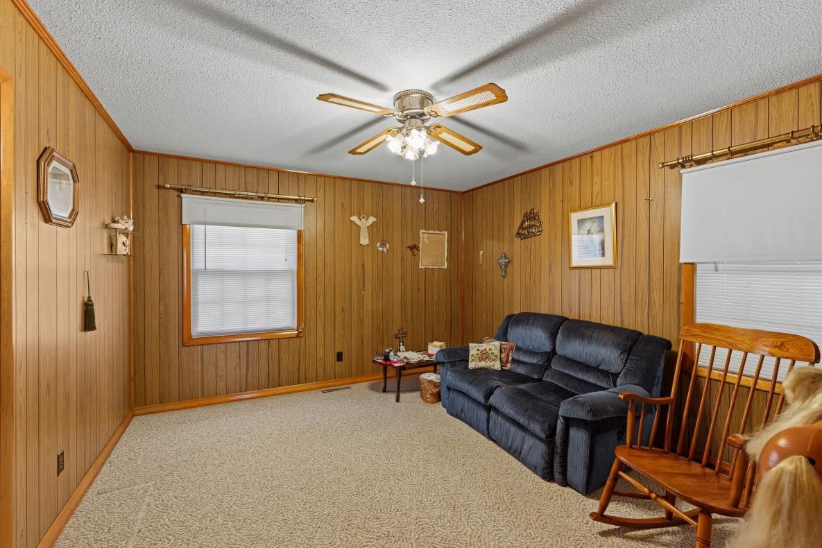 5427 Lee Rudy Road (Daviess County), Owensboro, Kentucky 42301, 4 Bedrooms Bedrooms, ,1 BathroomBathrooms,Single Family Residence,For Sale,Lee Rudy Road (Daviess County),94394