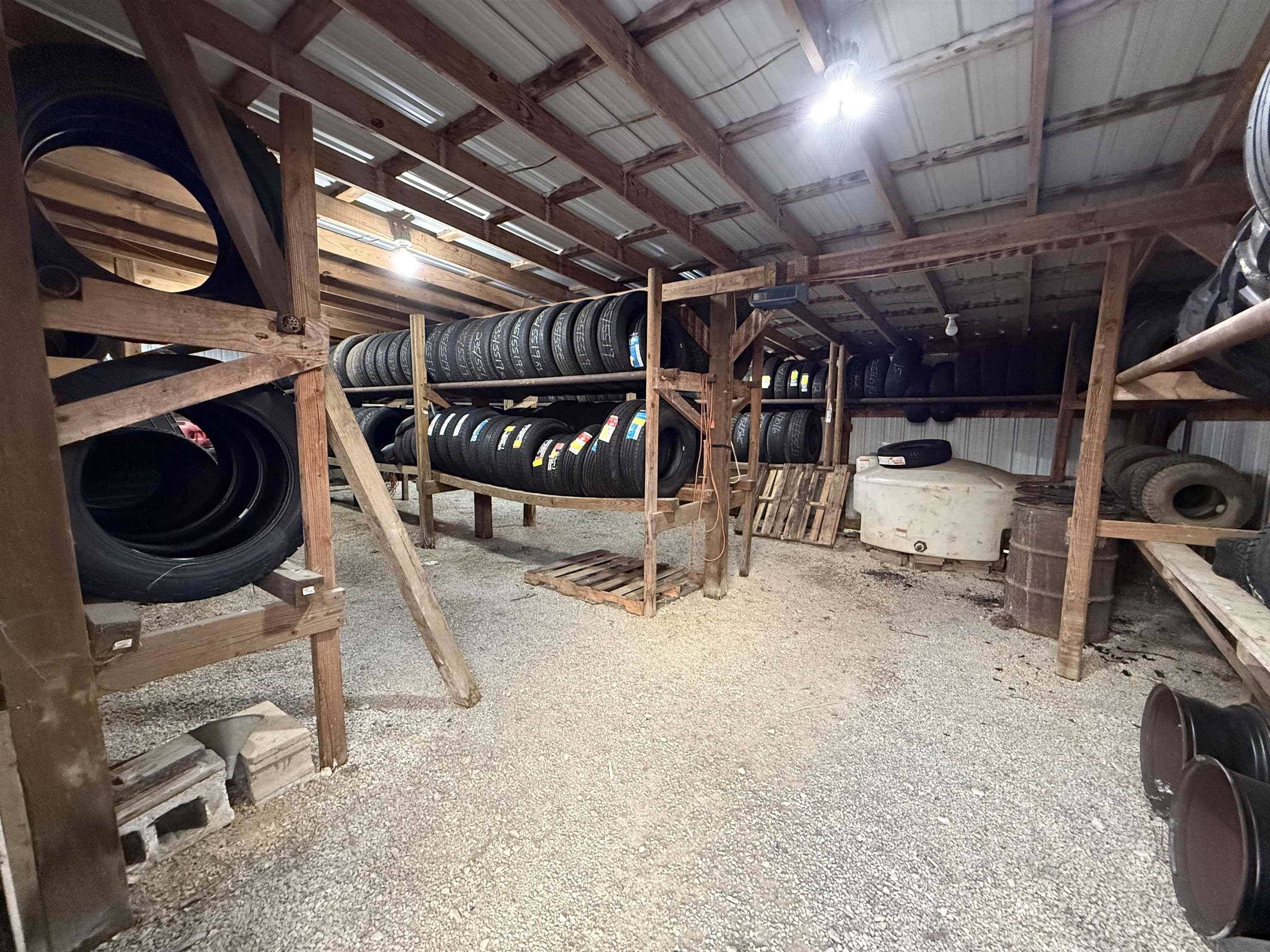 114 Old Glenville Loop, Calhoun, Kentucky 42327, ,Business,For Sale,Old Glenville Loop,94399