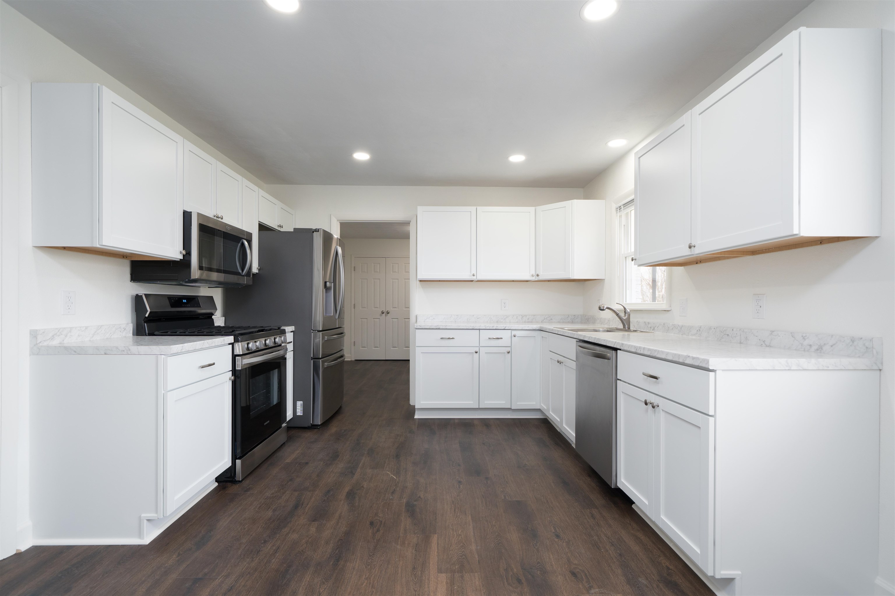 2441 Burton Rd, Utica, Kentucky 42376, 3 Bedrooms Bedrooms, ,2 BathroomsBathrooms,Single Family Residence,For Sale,Burton Rd,94400