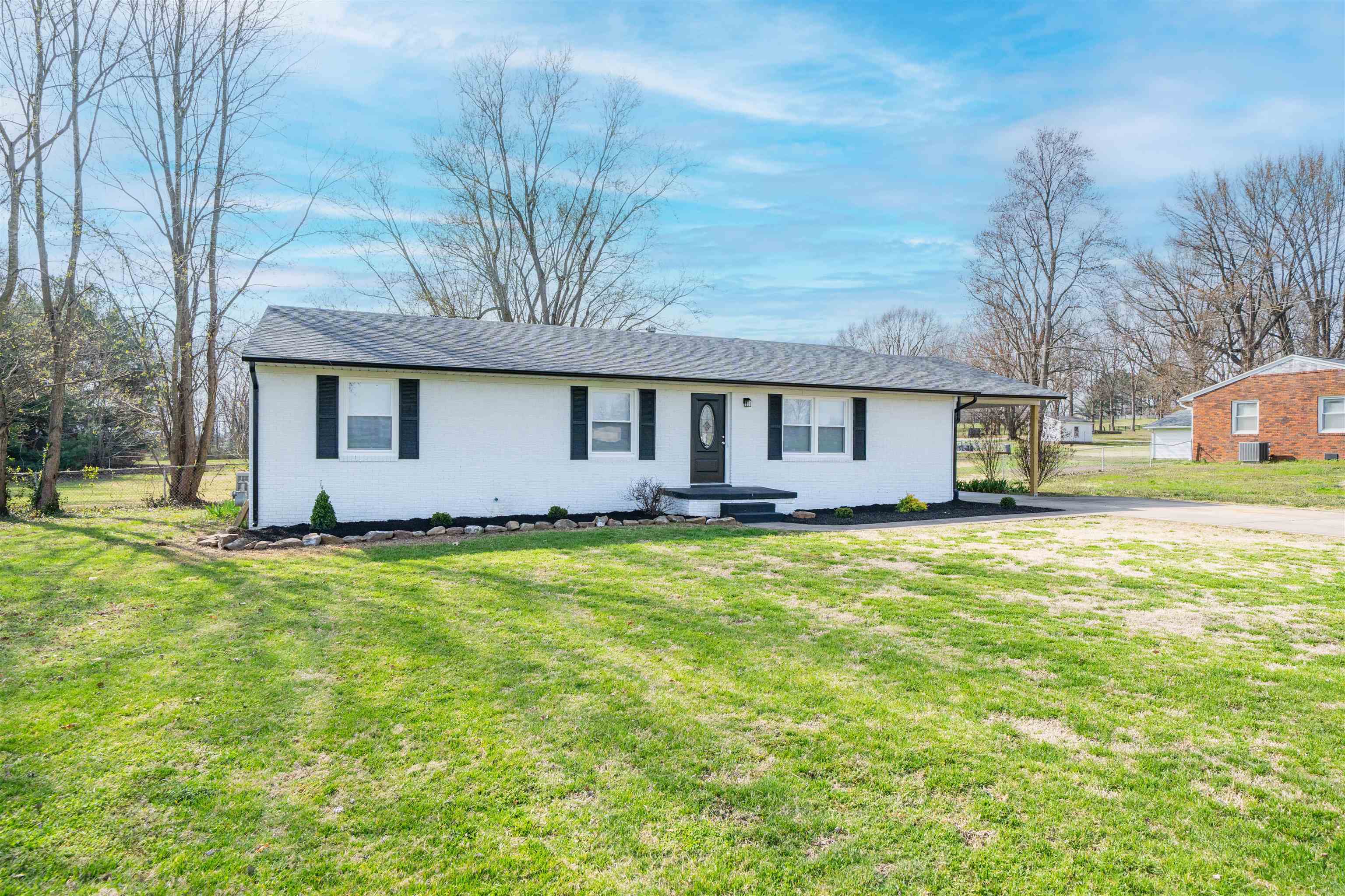 2441 Burton Rd, Utica, Kentucky 42376, 3 Bedrooms Bedrooms, ,2 BathroomsBathrooms,Single Family Residence,For Sale,Burton Rd,94400
