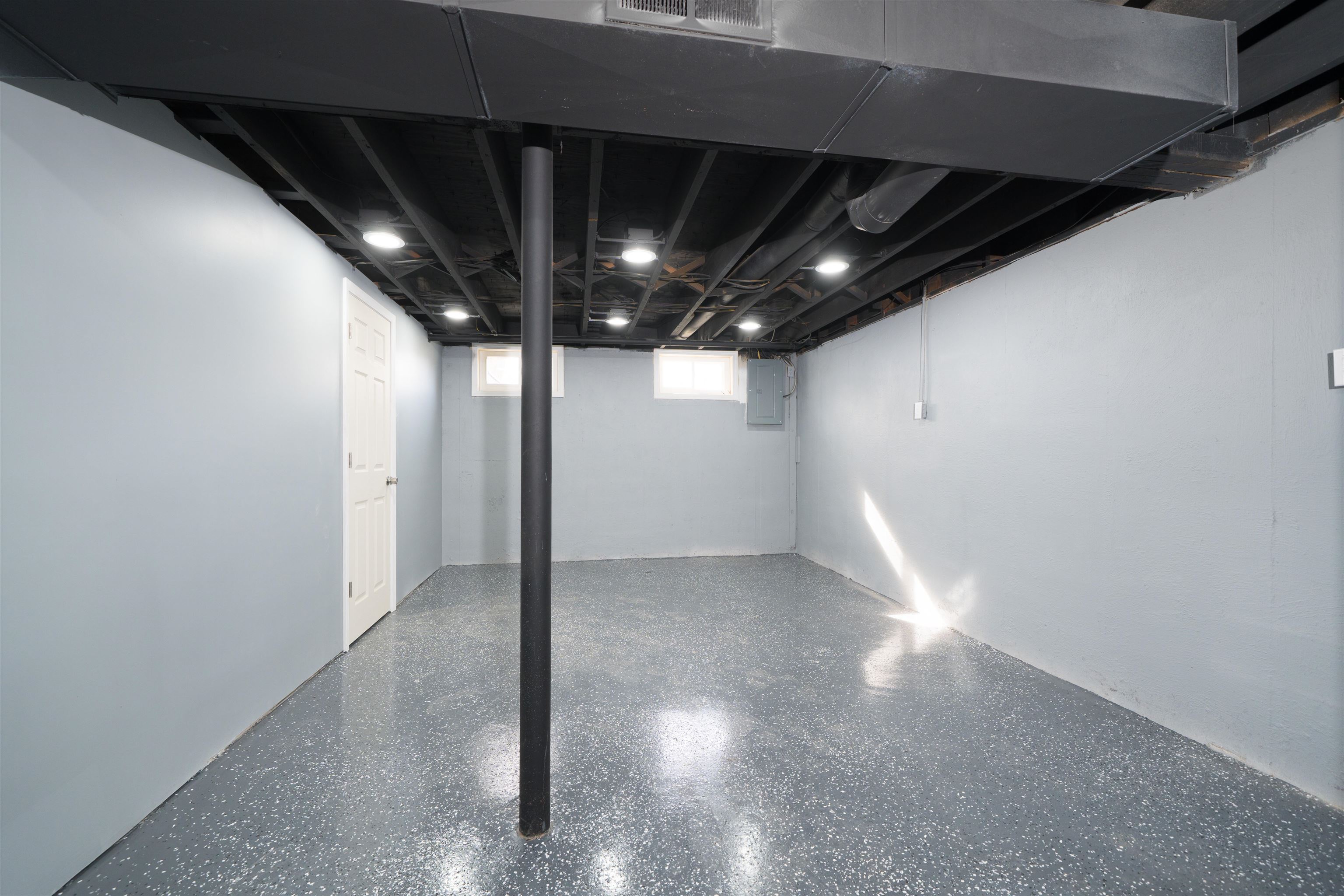 2441 Burton Rd, Utica, Kentucky 42376, 3 Bedrooms Bedrooms, ,2 BathroomsBathrooms,Single Family Residence,For Sale,Burton Rd,94400