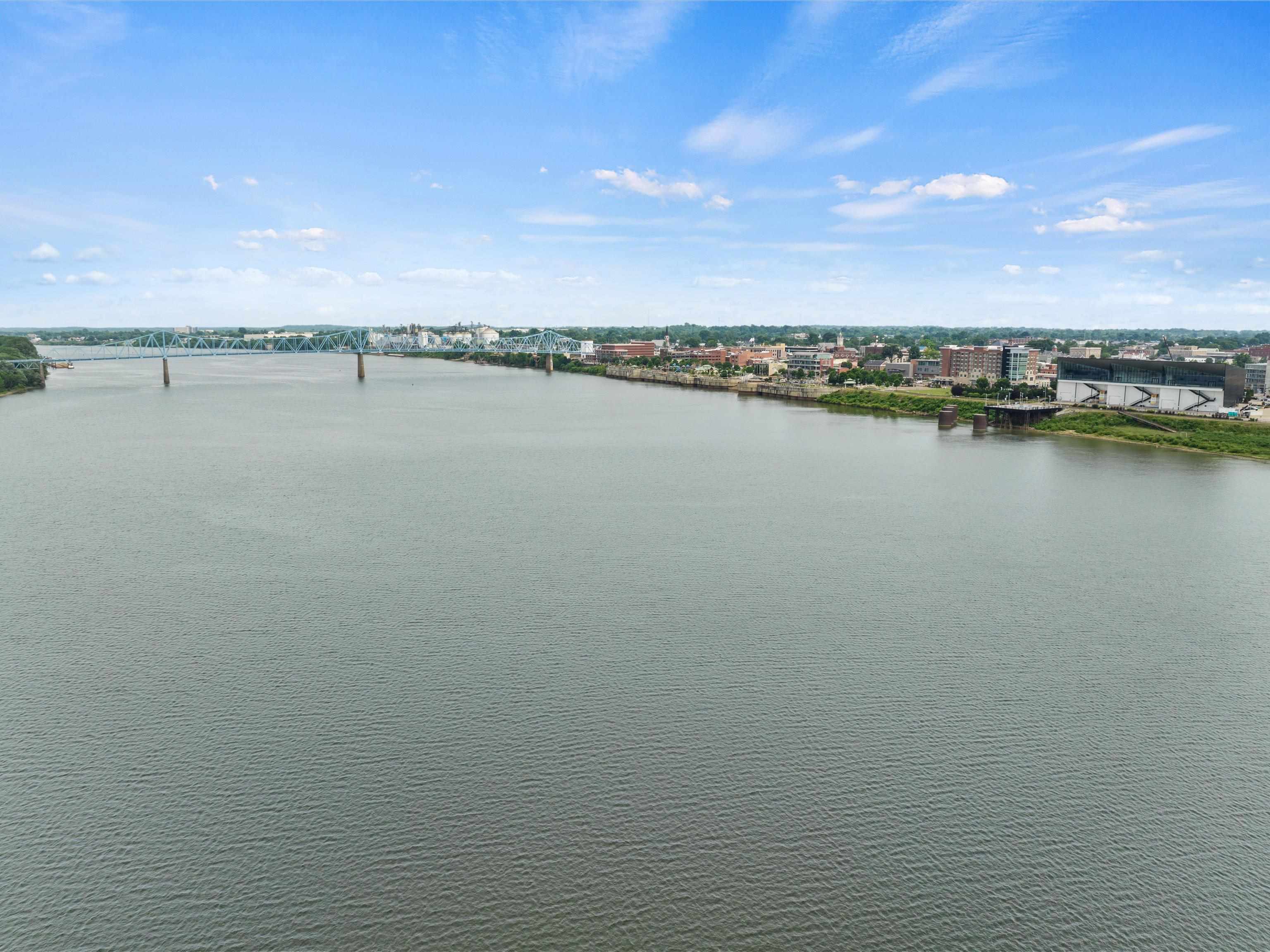 995 First Street, Owensboro, Kentucky 42301, 4 Bedrooms Bedrooms, ,2 BathroomsBathrooms,Single Family Residence,For Sale,First Street,94401