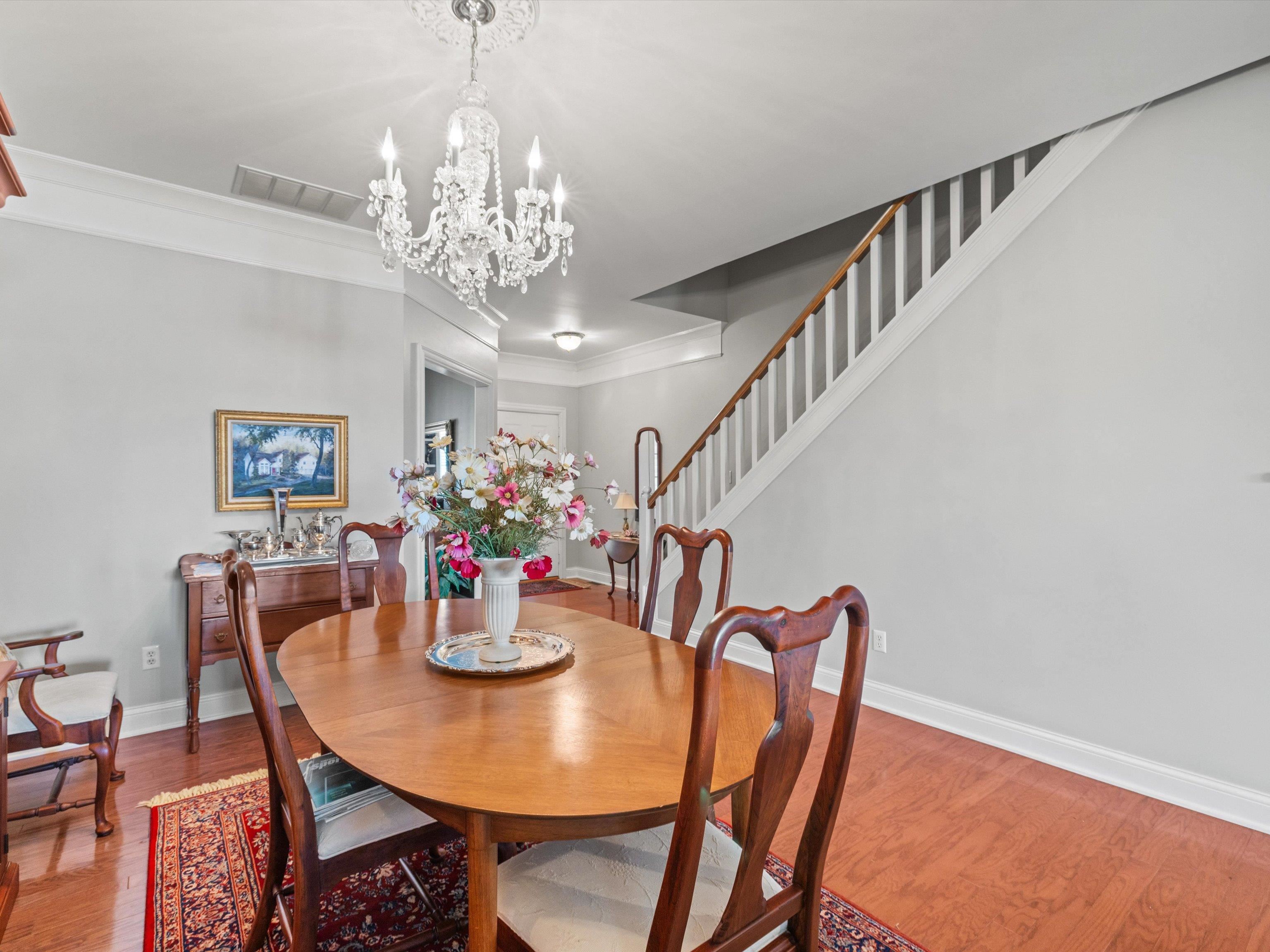 995 First Street, Owensboro, Kentucky 42301, 4 Bedrooms Bedrooms, ,2 BathroomsBathrooms,Single Family Residence,For Sale,First Street,94401