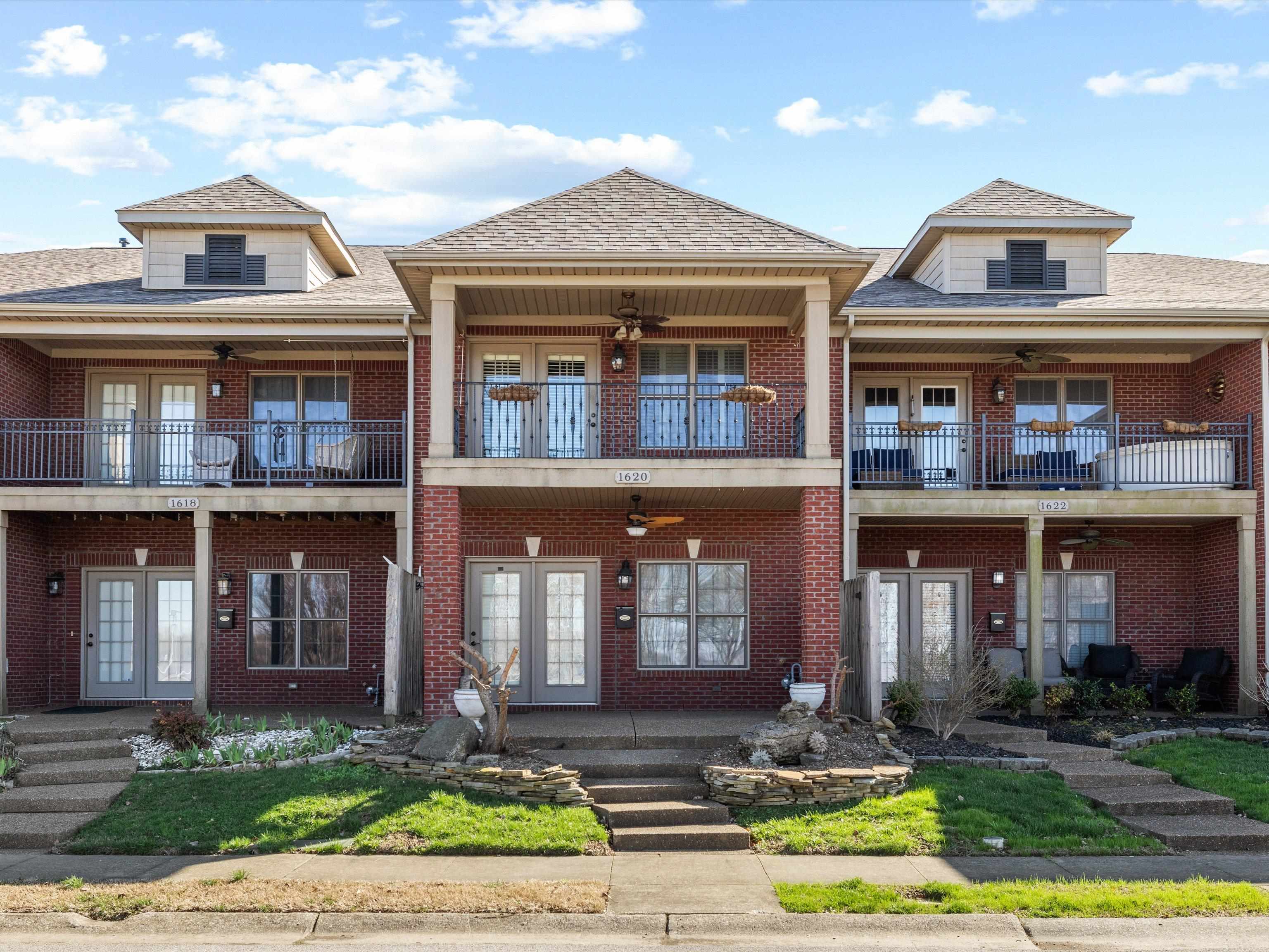 1620 Lock Ave, Owensboro, Kentucky 42301, 2 Bedrooms Bedrooms, ,2 BathroomsBathrooms,Single Family Residence,For Sale,Lock Ave,94402