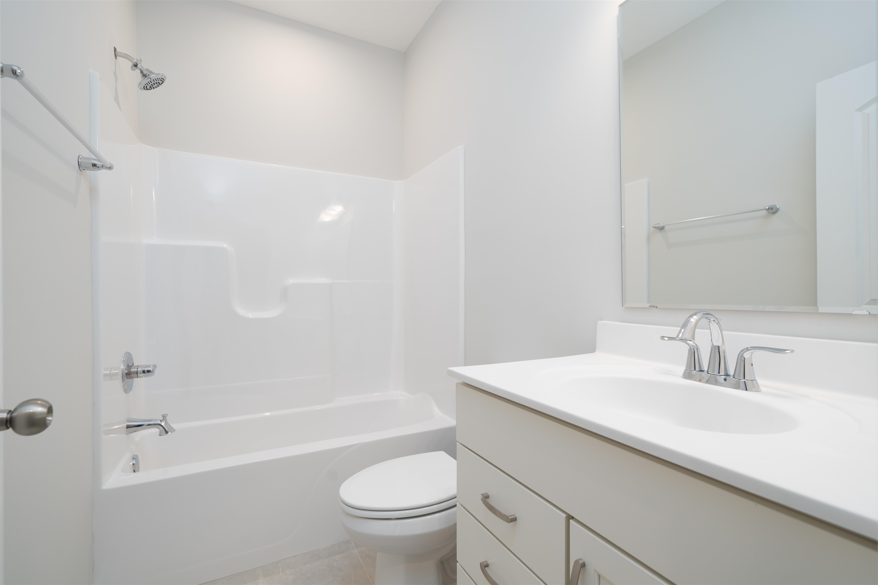 1048 Quartz, Owensboro, Kentucky 42301-8453, 3 Bedrooms Bedrooms, ,2 BathroomsBathrooms,Single Family Residence,For Sale,Quartz,94403