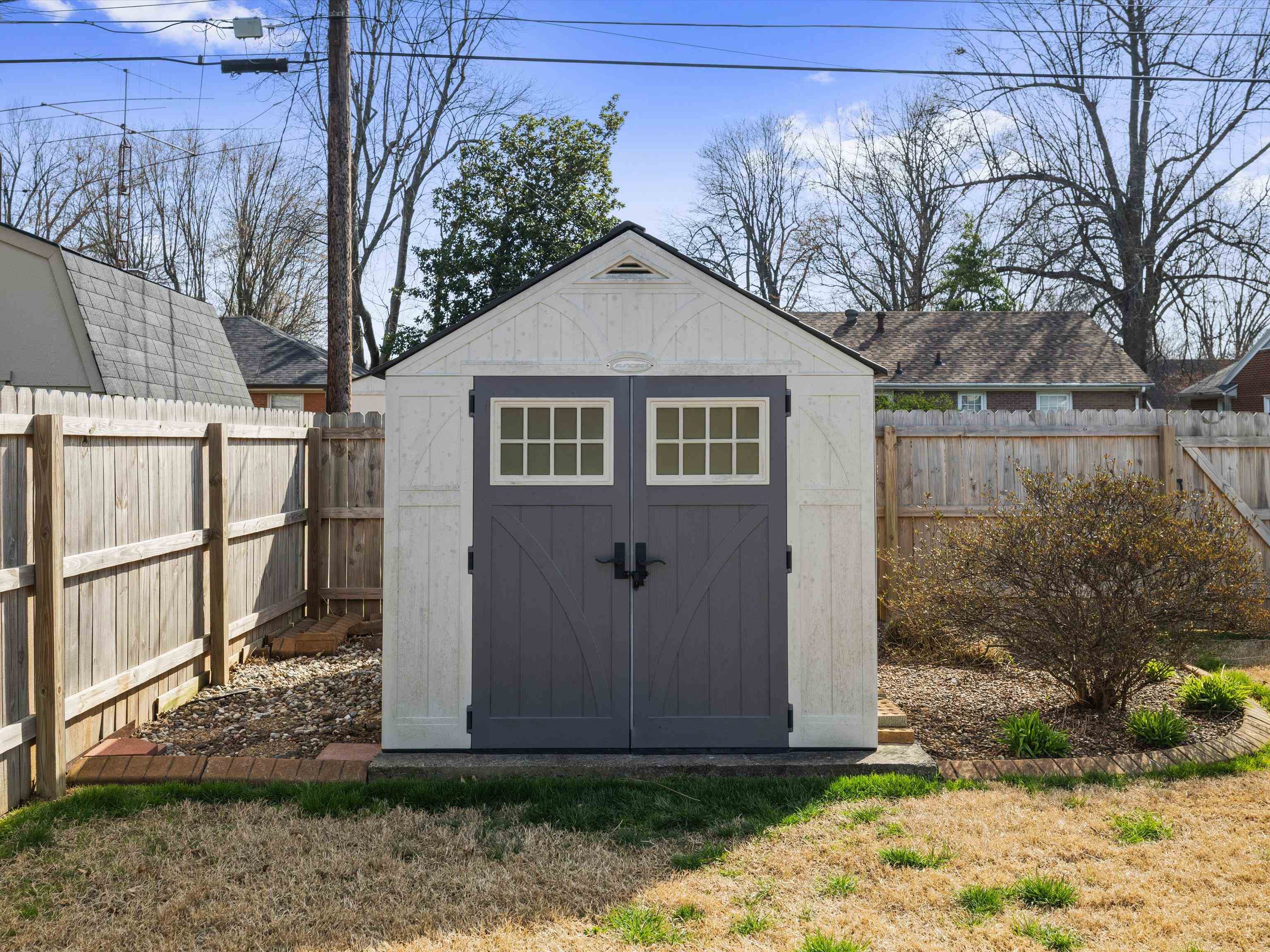 520 Warwick Dr W, Owensboro, Kentucky 42303, 3 Bedrooms Bedrooms, ,2 BathroomsBathrooms,Single Family Residence,For Sale,Warwick Dr W,94404