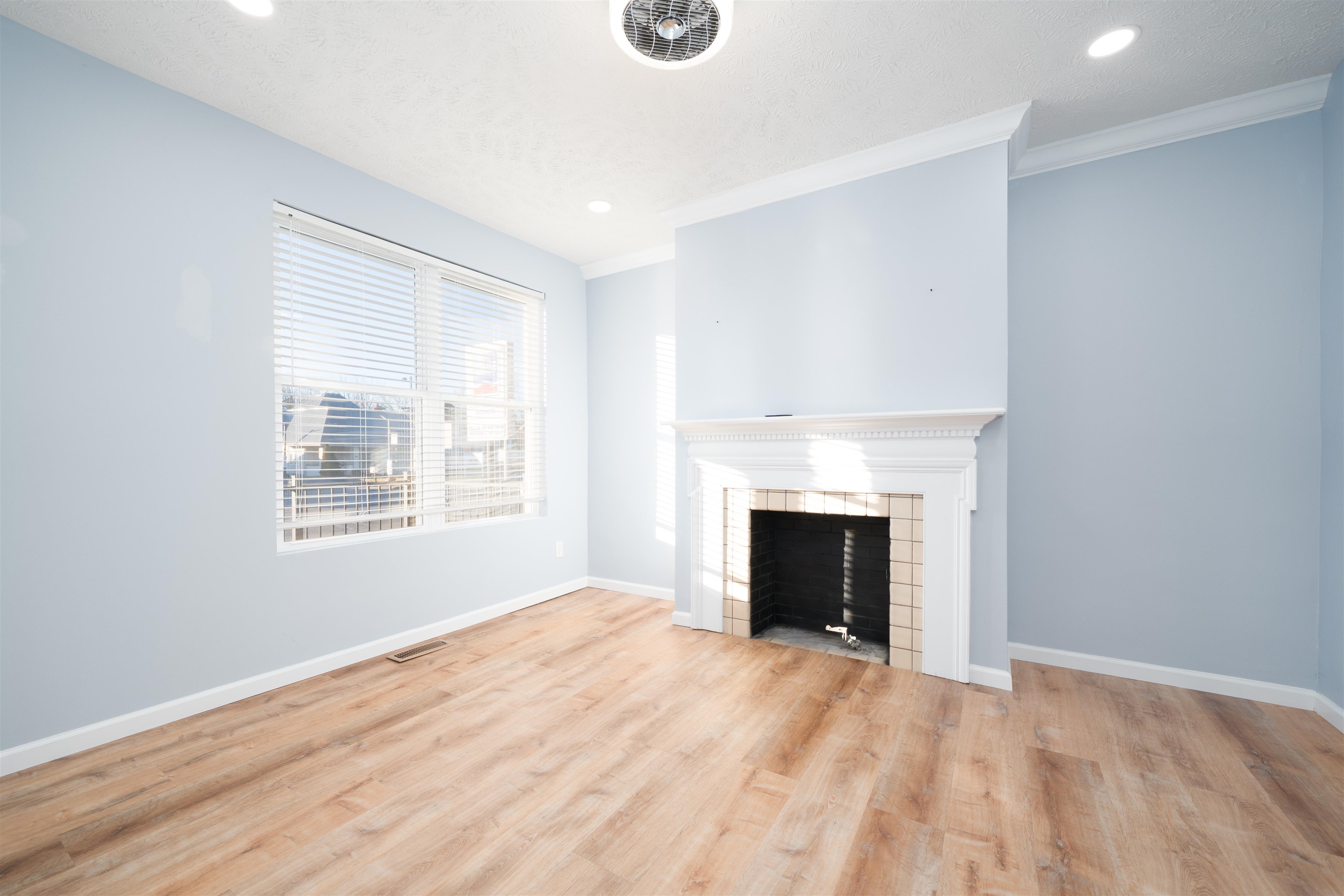 2219 Frederica St, Owensboro, Kentucky 42301, ,Office,For Sale,Frederica St,94405