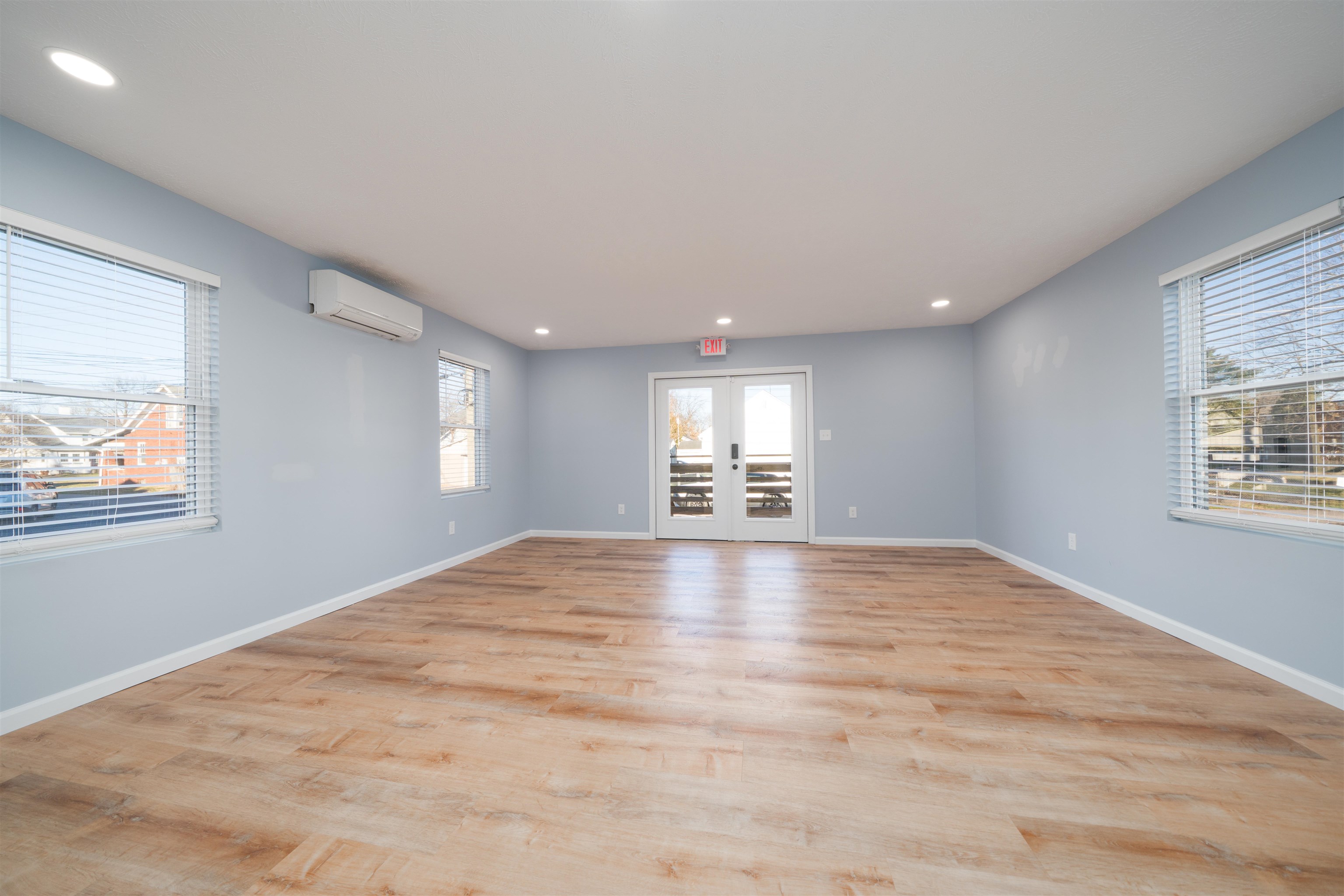 2219 Frederica St, Owensboro, Kentucky 42301, ,Office,For Sale,Frederica St,94405