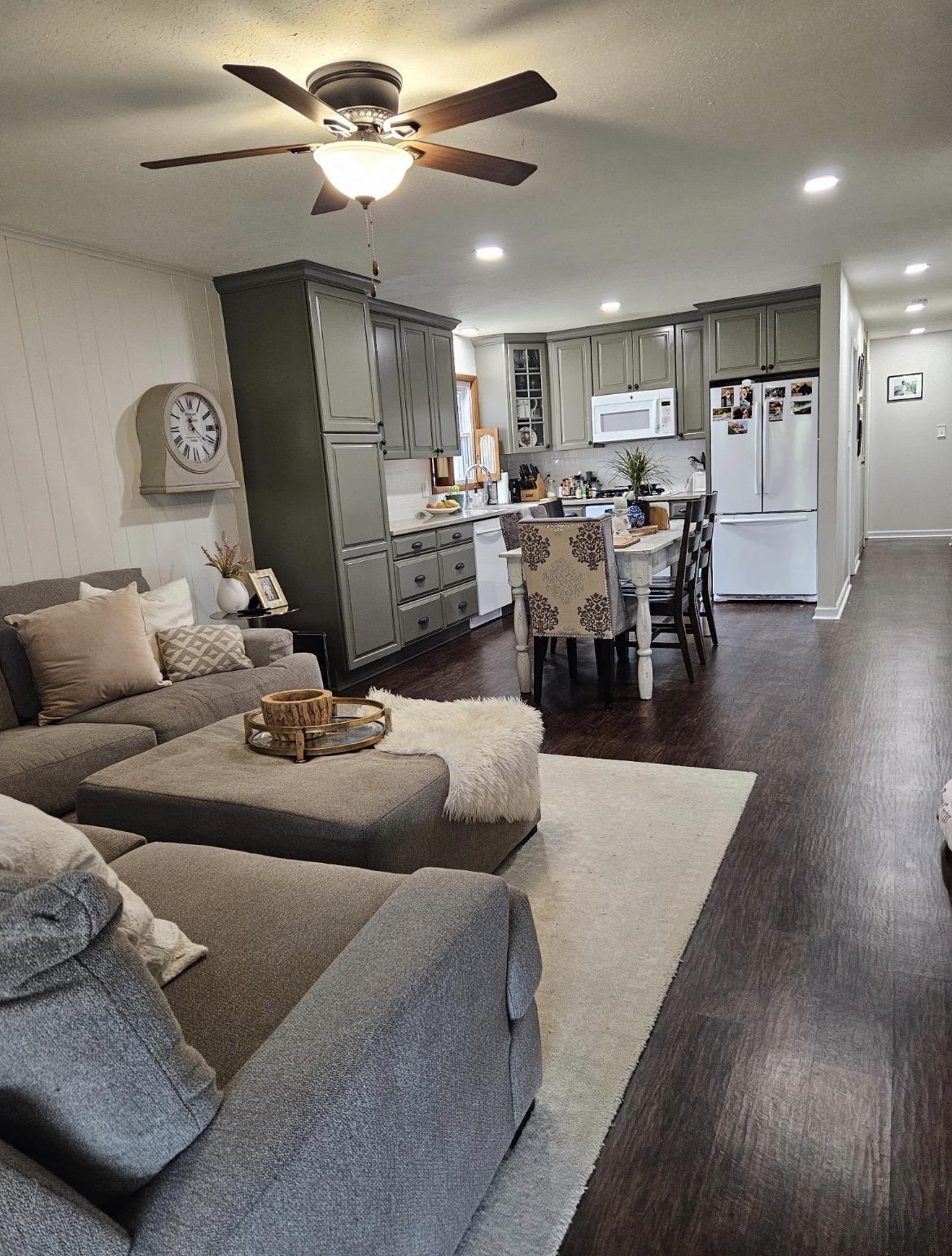 2235 Twenty Grand Ave, Owensboro, Kentucky 42301, 3 Bedrooms Bedrooms, ,2 BathroomsBathrooms,Single Family Residence,For Sale,Twenty Grand Ave,94406