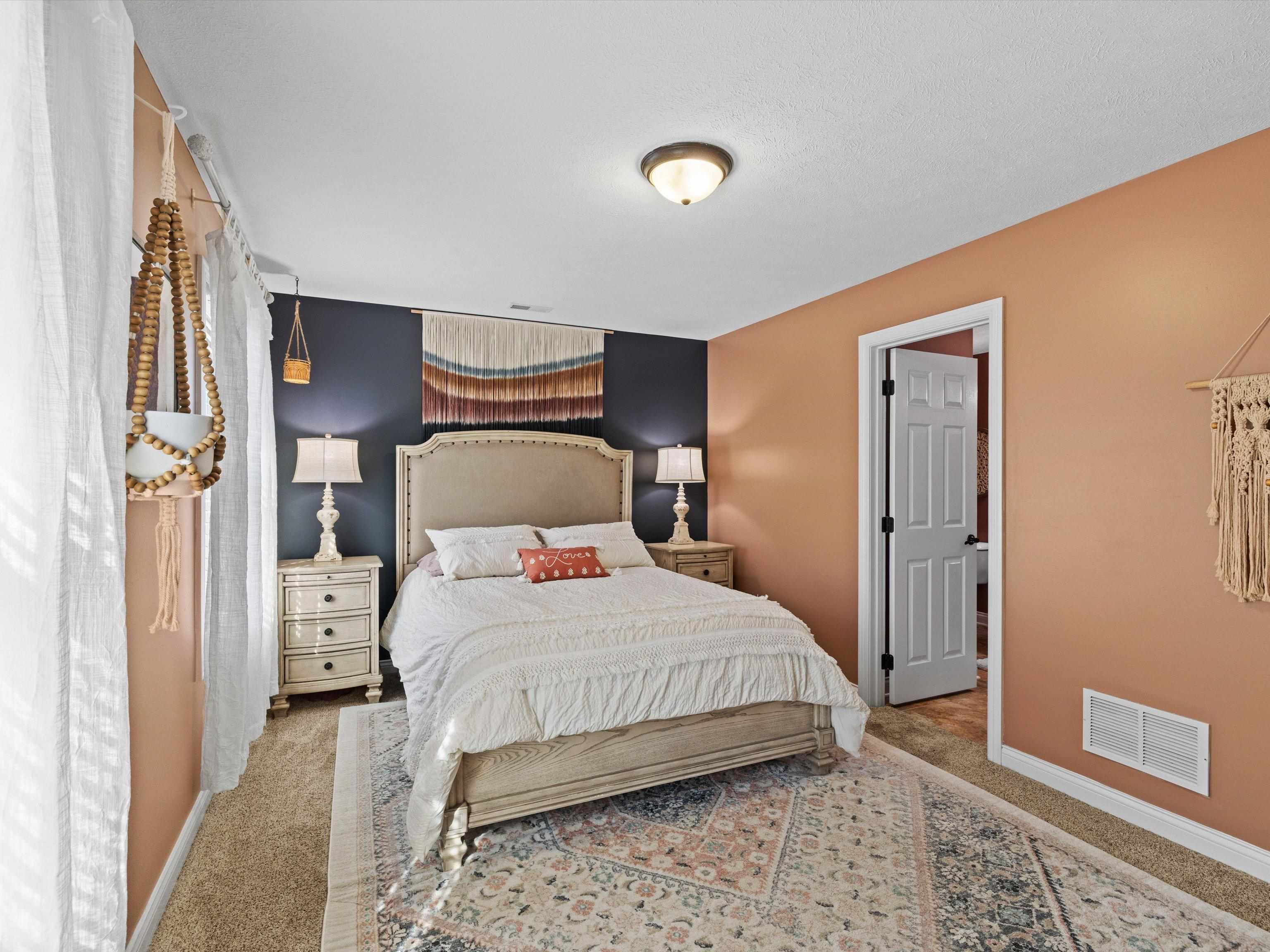 5370 Willow Brook Loop, Owensboro, Kentucky 42301, 4 Bedrooms Bedrooms, ,2 BathroomsBathrooms,Single Family Residence,For Sale,Willow Brook Loop,94407