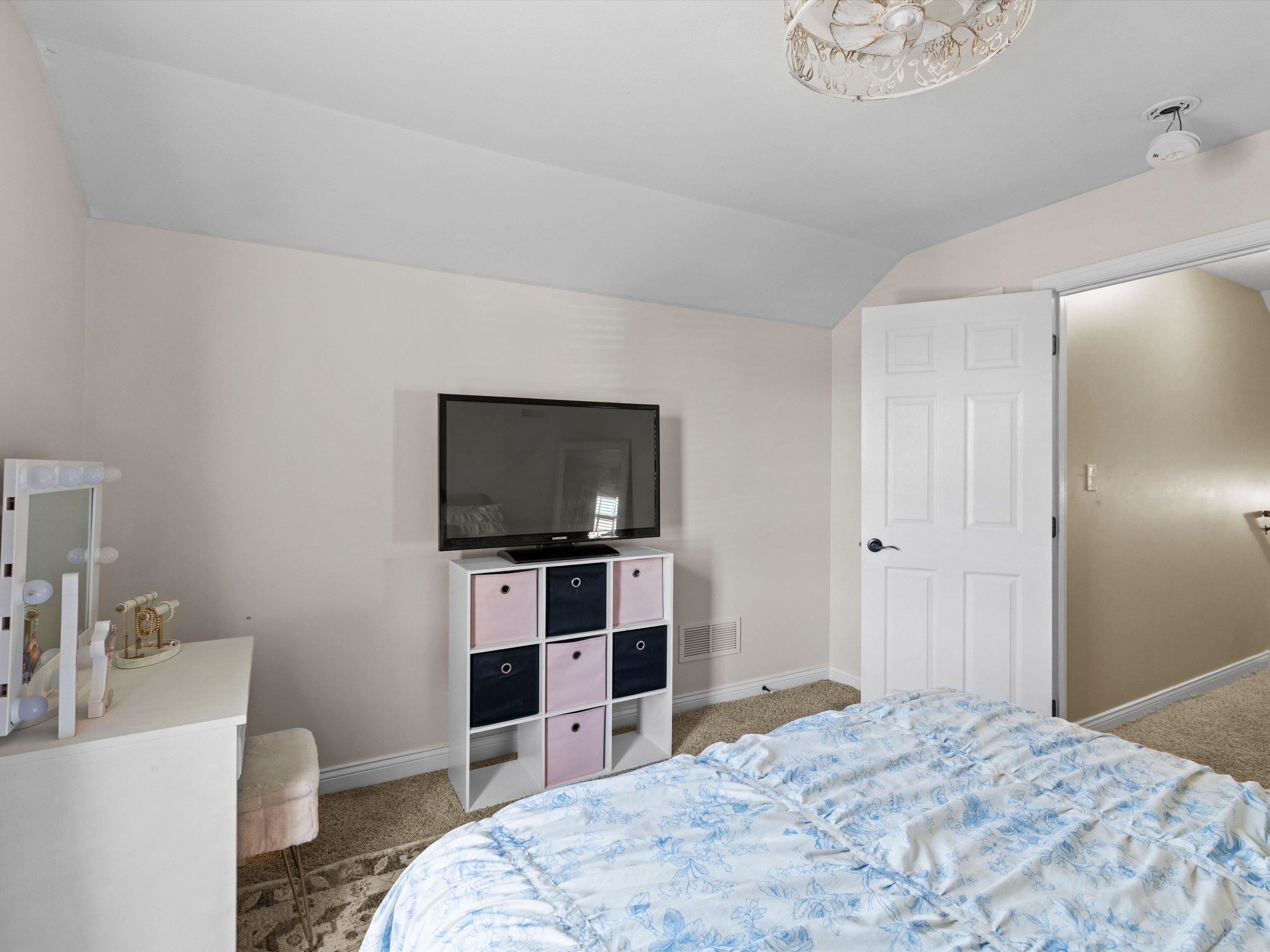 5370 Willow Brook Loop, Owensboro, Kentucky 42301, 4 Bedrooms Bedrooms, ,2 BathroomsBathrooms,Single Family Residence,For Sale,Willow Brook Loop,94407