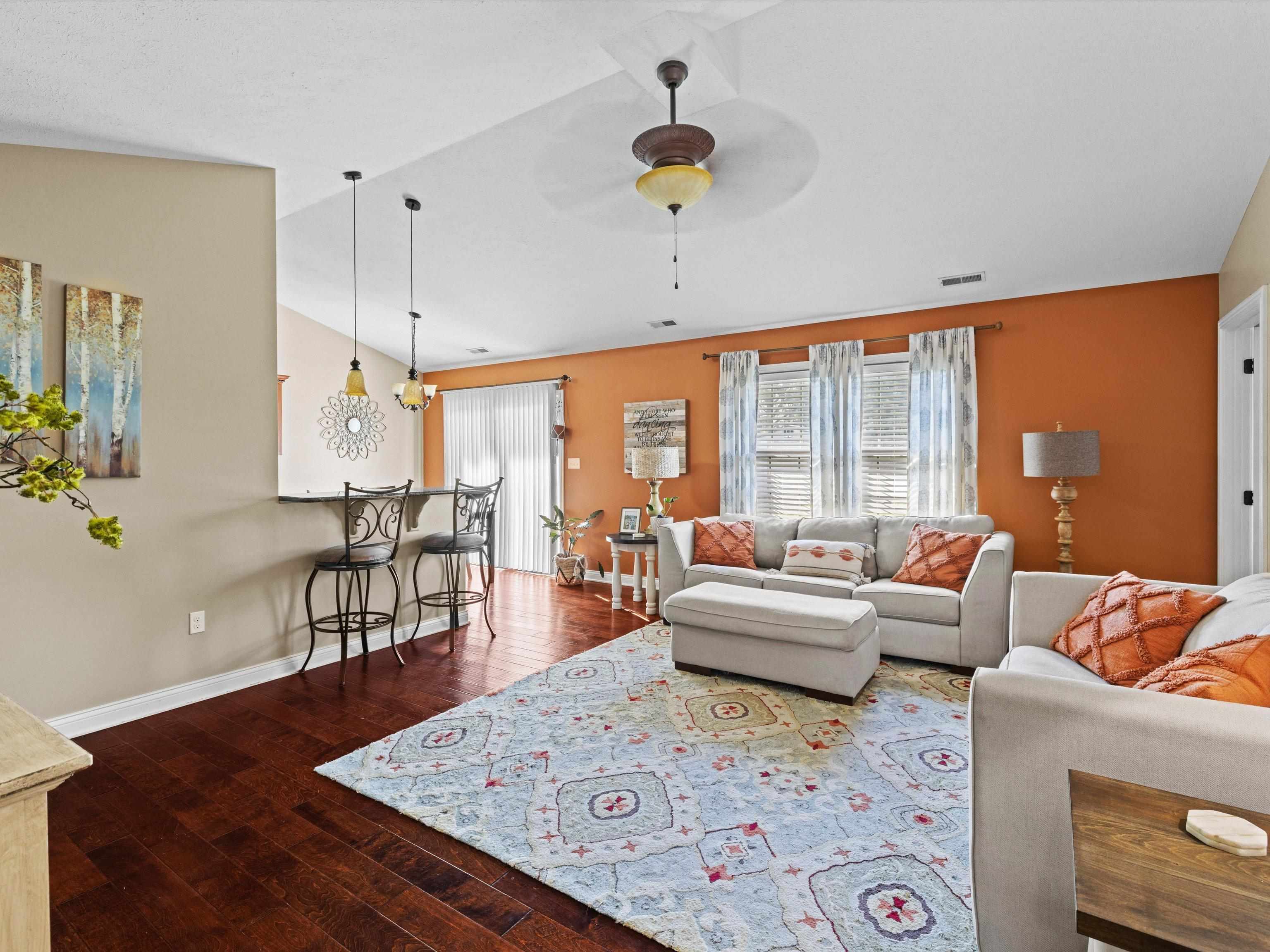 5370 Willow Brook Loop, Owensboro, Kentucky 42301, 4 Bedrooms Bedrooms, ,2 BathroomsBathrooms,Single Family Residence,For Sale,Willow Brook Loop,94407